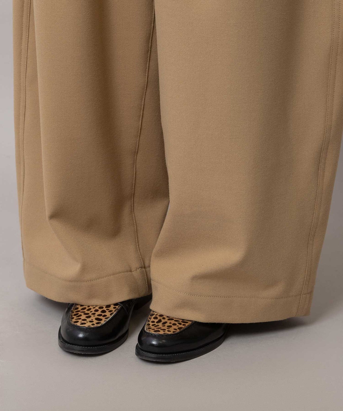 スポンジフランネル タックバレルパンツ