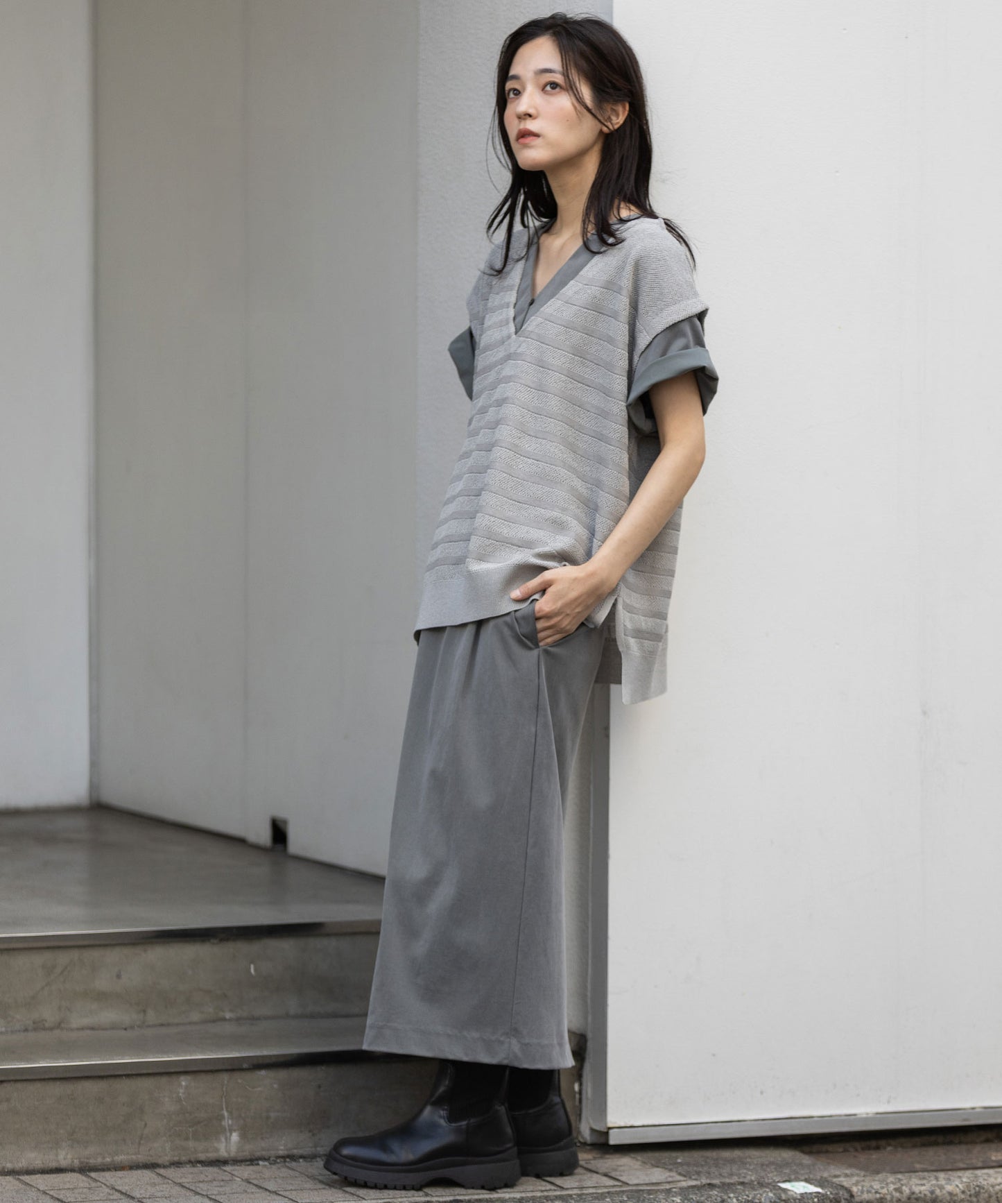 メッシュジャガードボーダーニットVネックスリーブレストップス