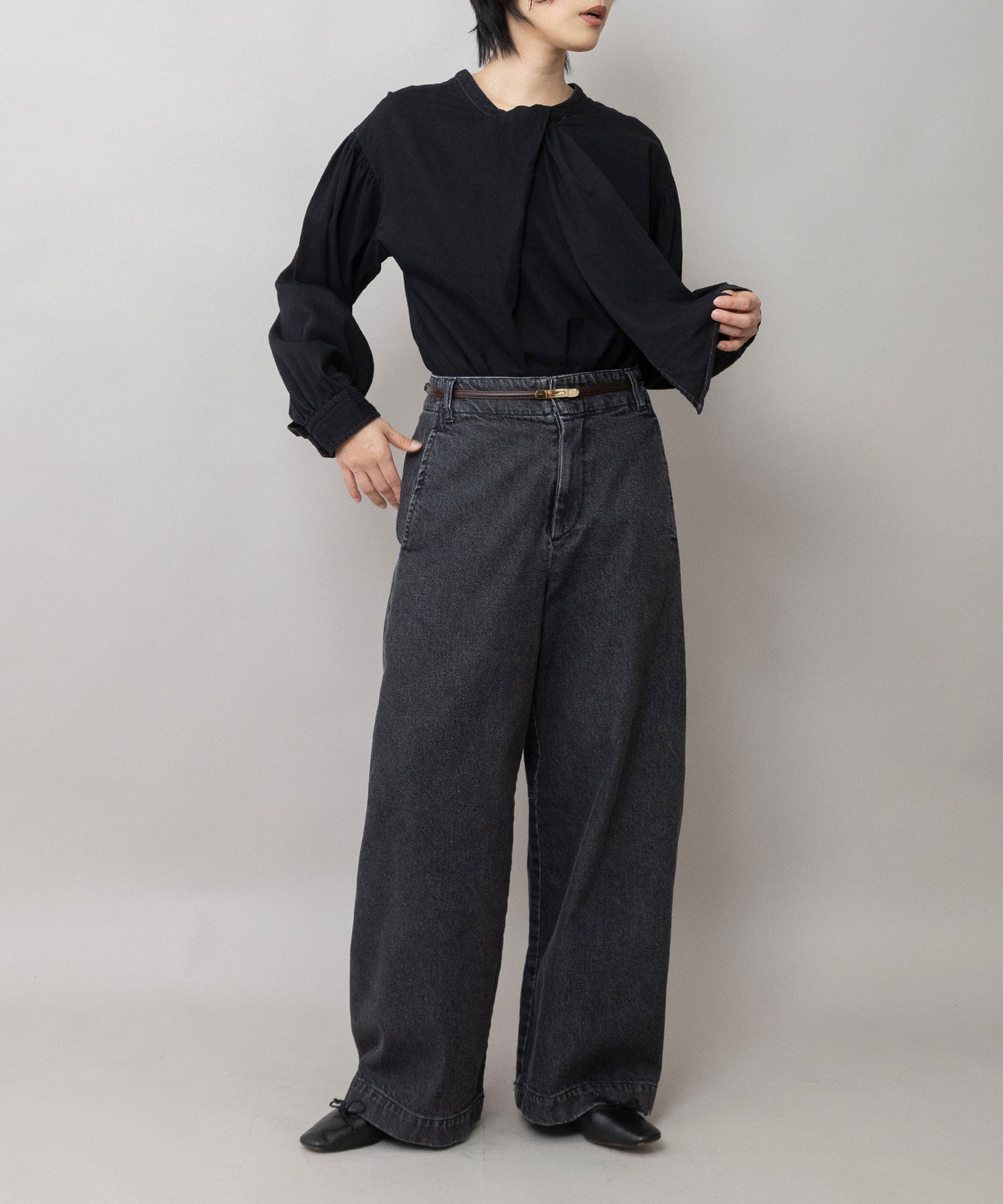 11ozオープンエンドデニム バレルパンツ