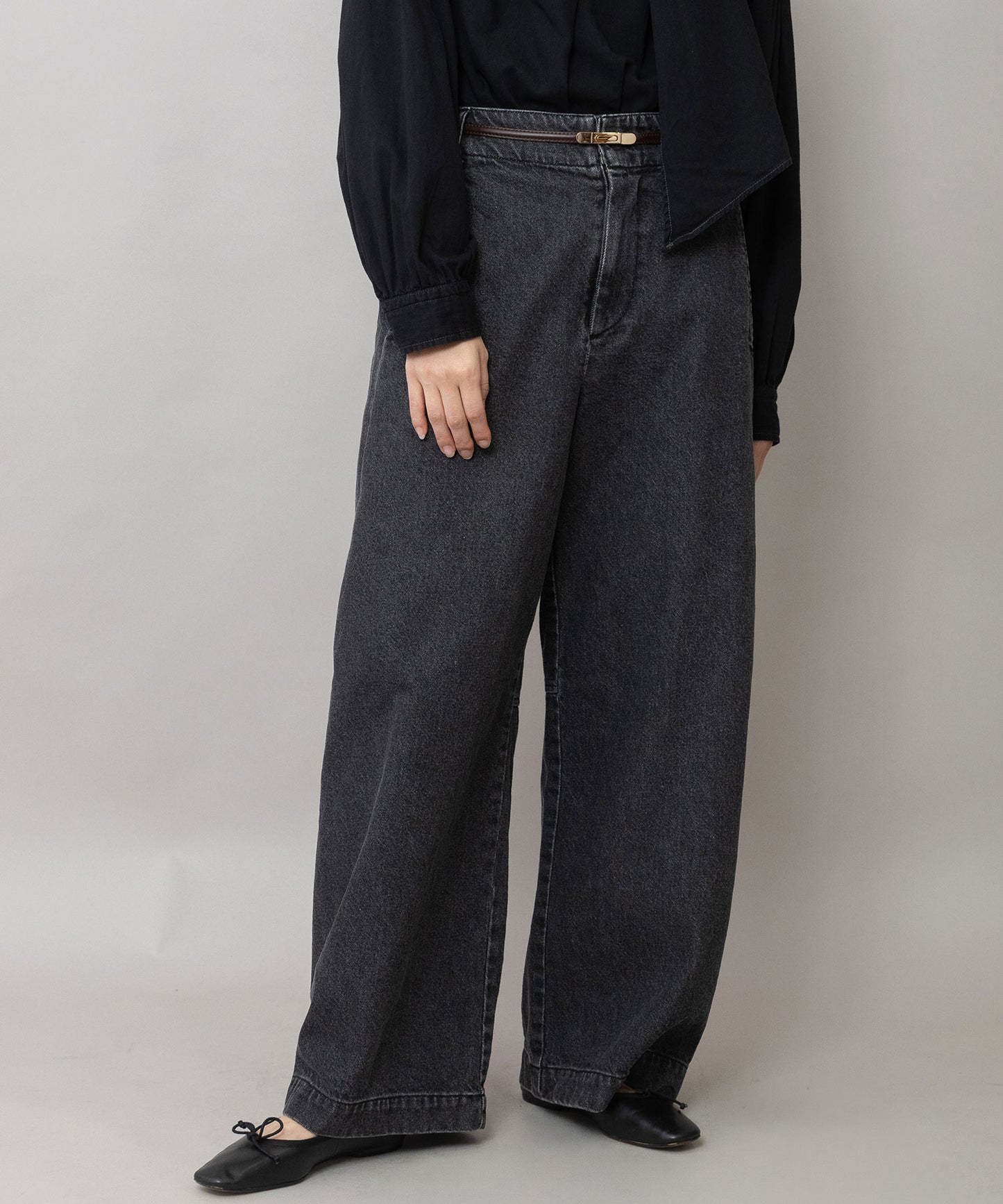 11ozオープンエンドデニム バレルパンツ