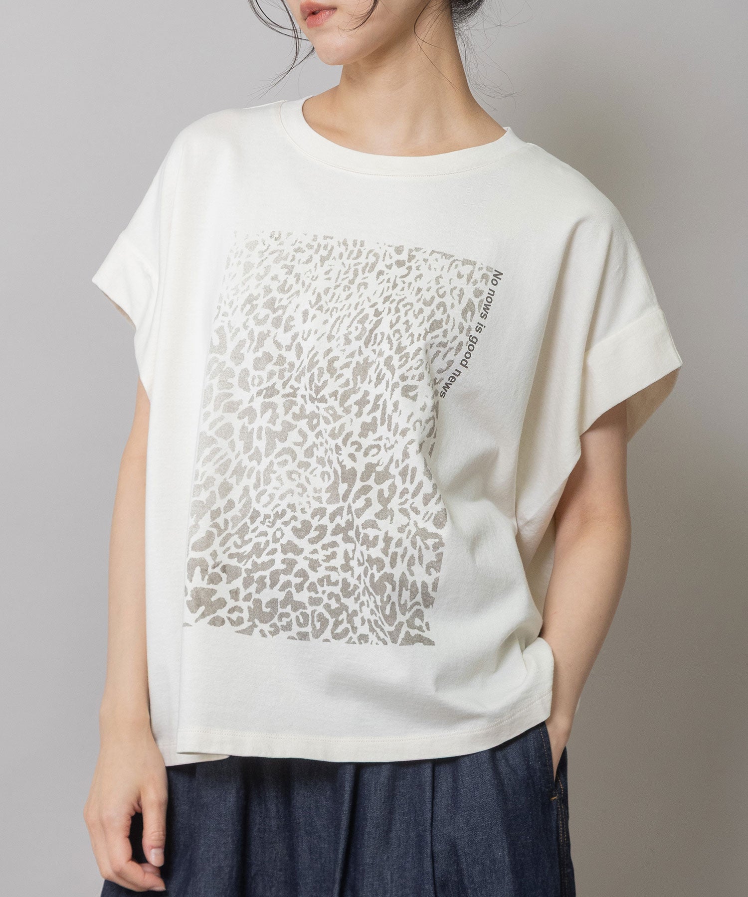 レオパード柄プリントタックスリーブTシャツ – Munich web shop