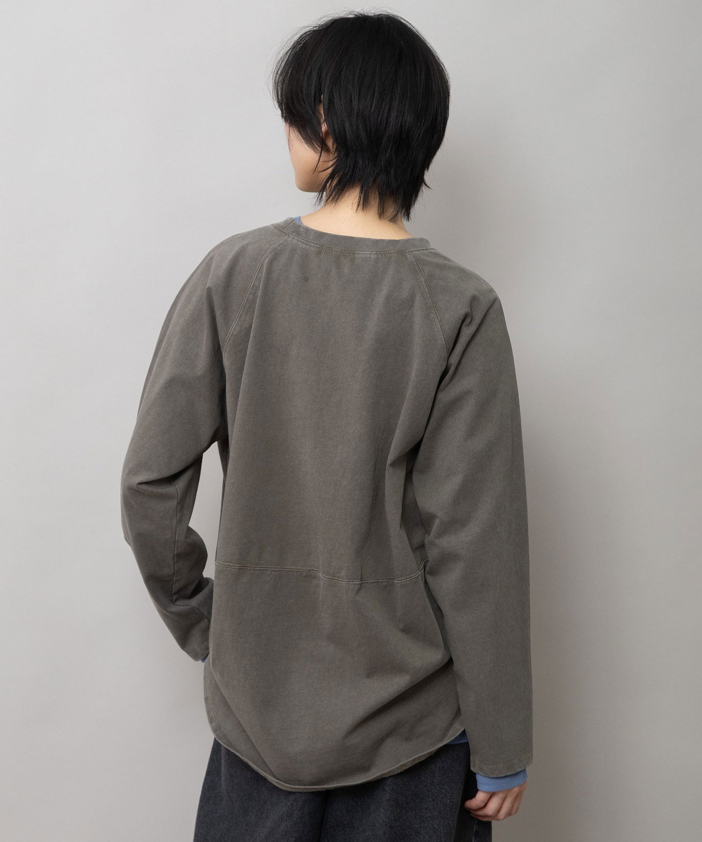 コットンジャージ ラウンドヘムロングTシャツ