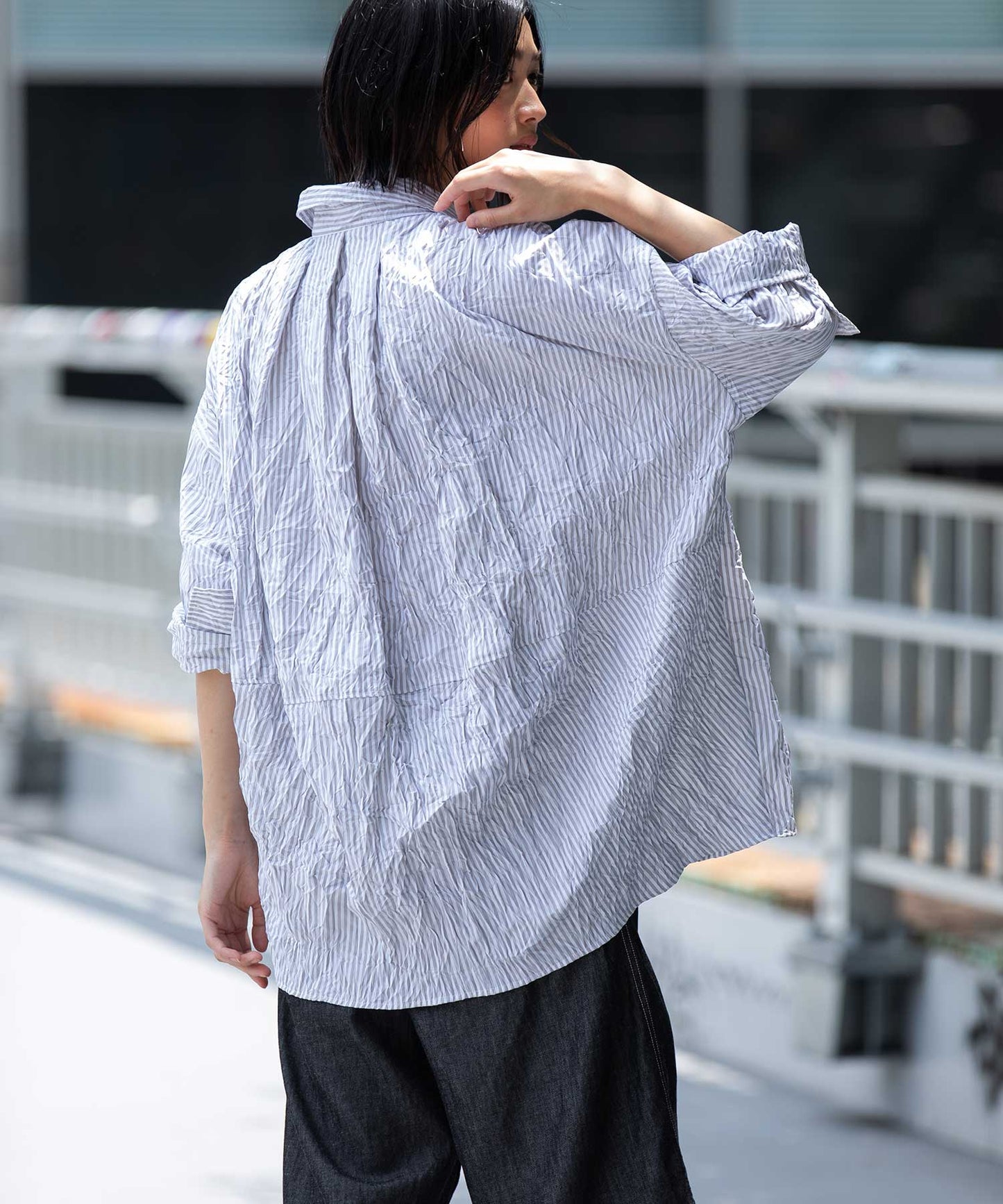 ワッシャーブロード＆ストライププルオーバーシャツ