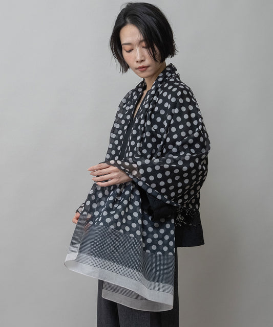 ドット柄ストール