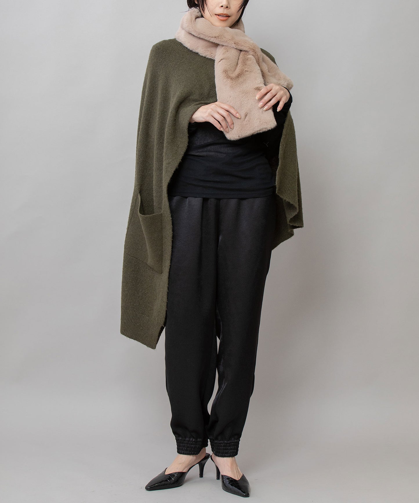 フェイクファーマフラー