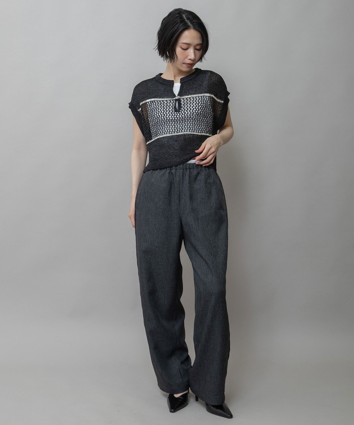 リブ編み×スカシ編みニットジレ