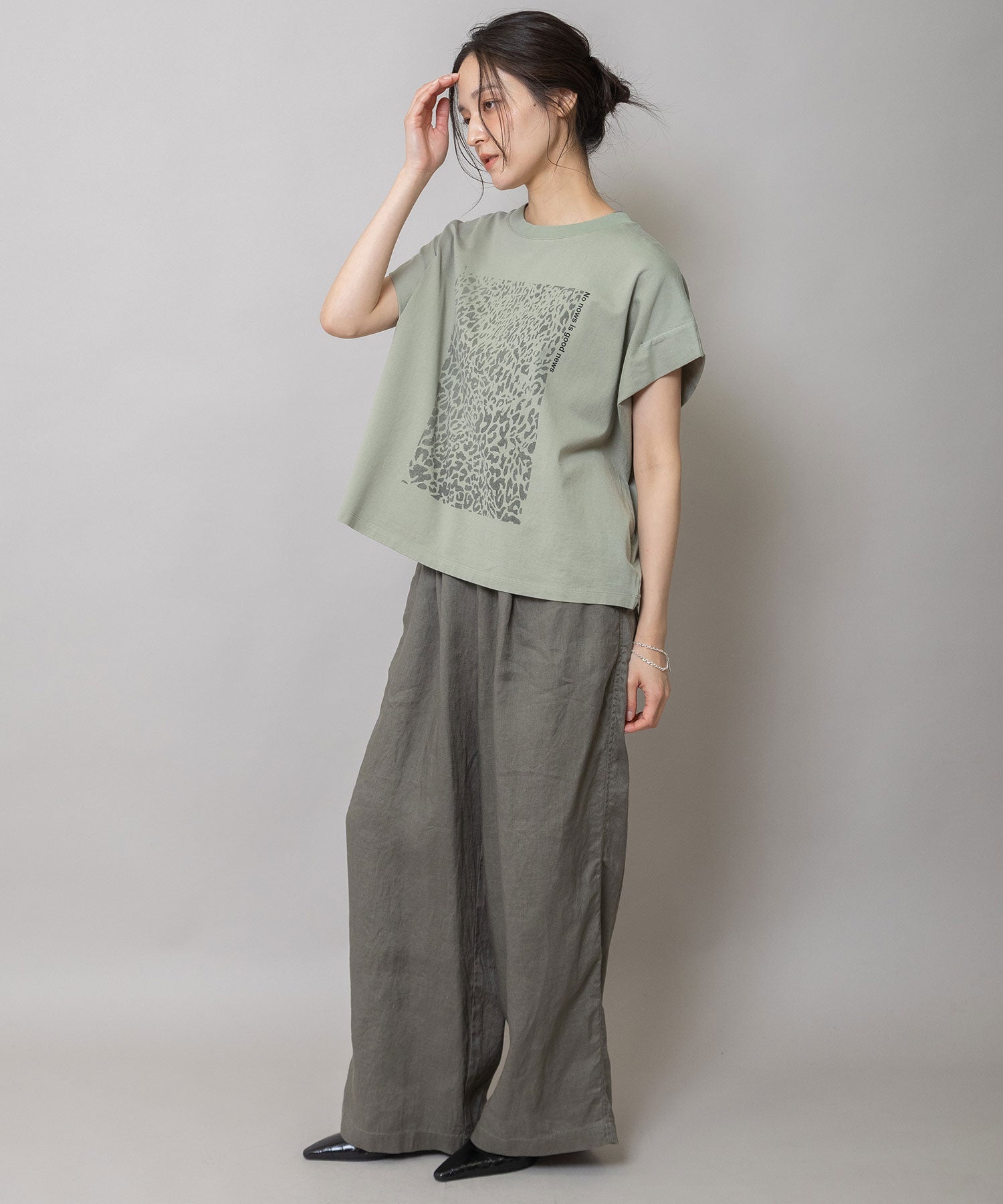 レオパード柄プリントタックスリーブTシャツ – Munich web shop