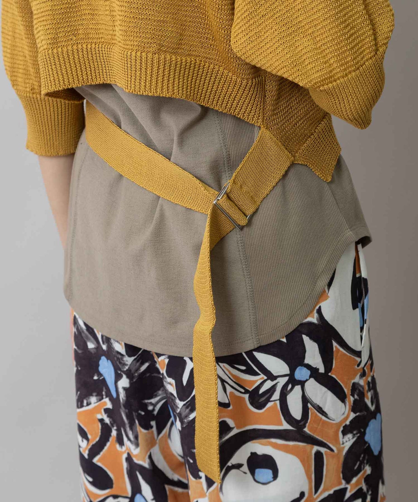 コットンニットバックベルトディテールプルオーバー