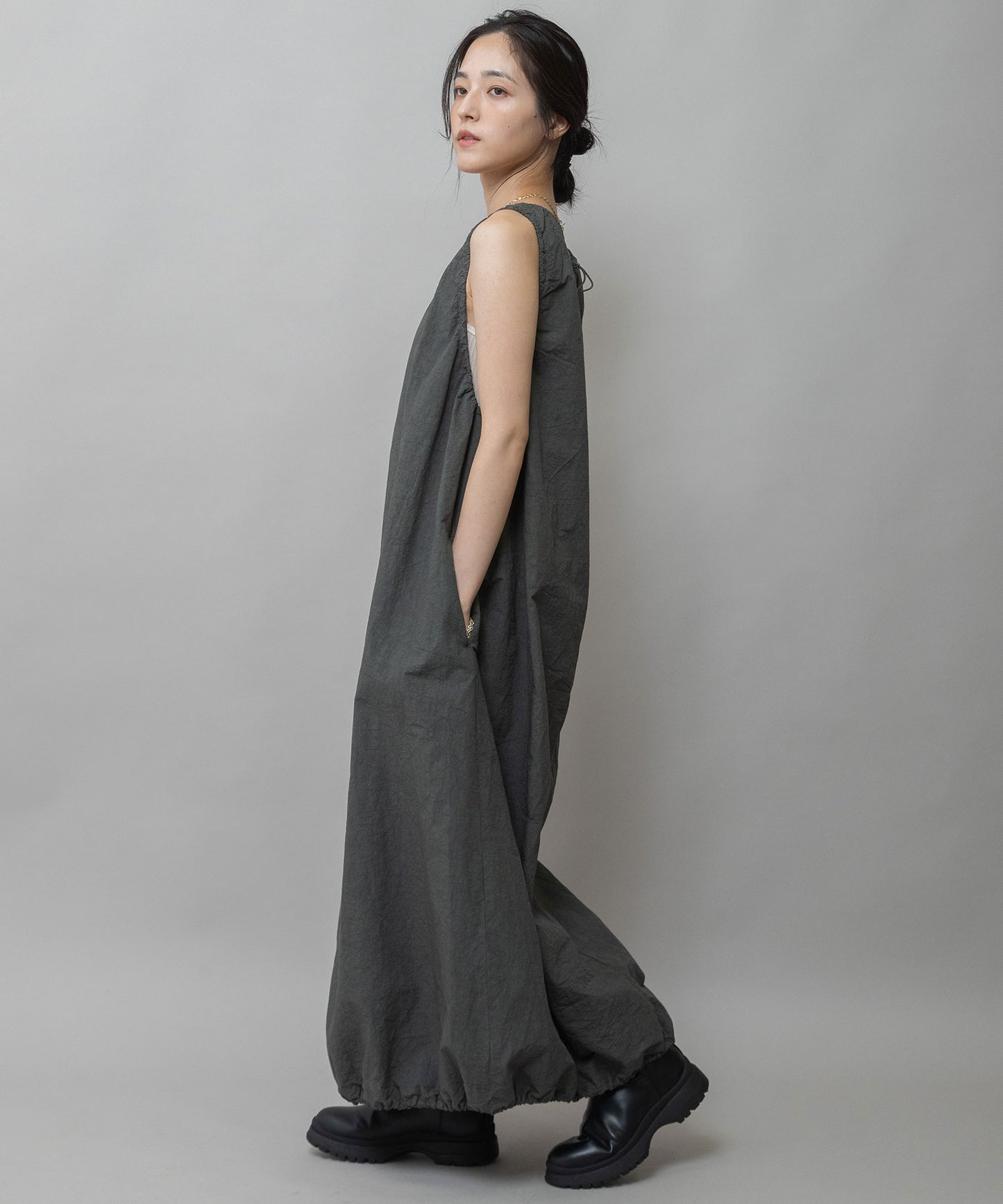 コットンリネンドローストリングワンピース