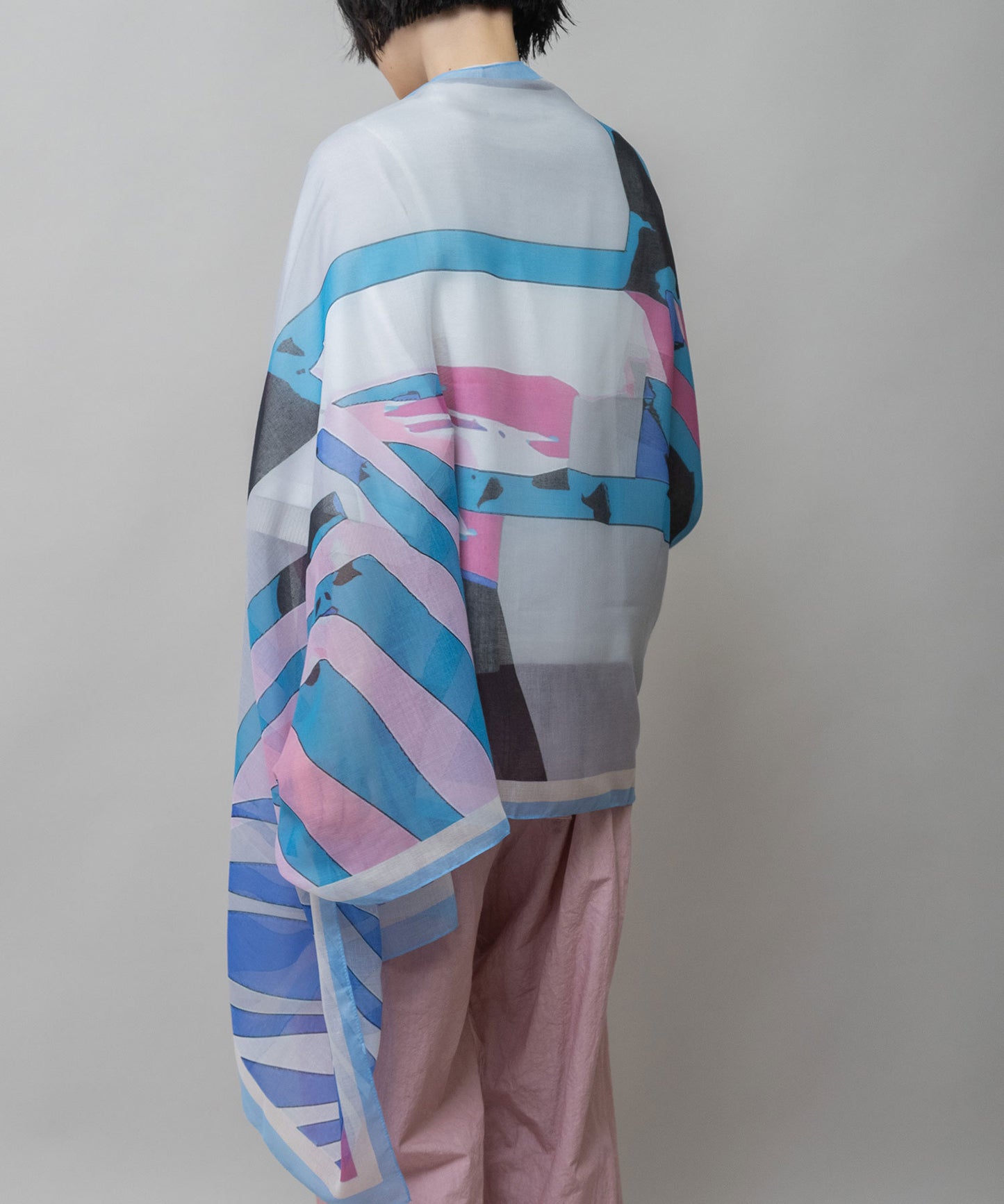 ボタニカル柄ストール