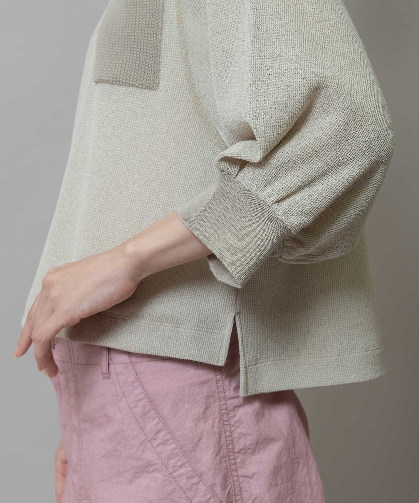 【速乾性】シアーワッフル×ニットリブパフスリーブプルオーバー