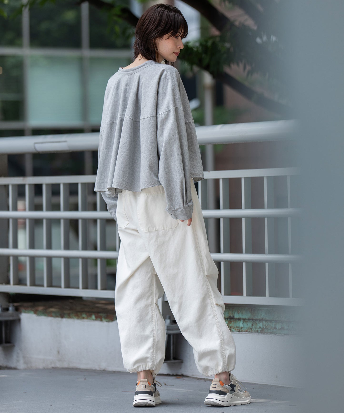 6ozスラブデニム２wayクロップドシャツ