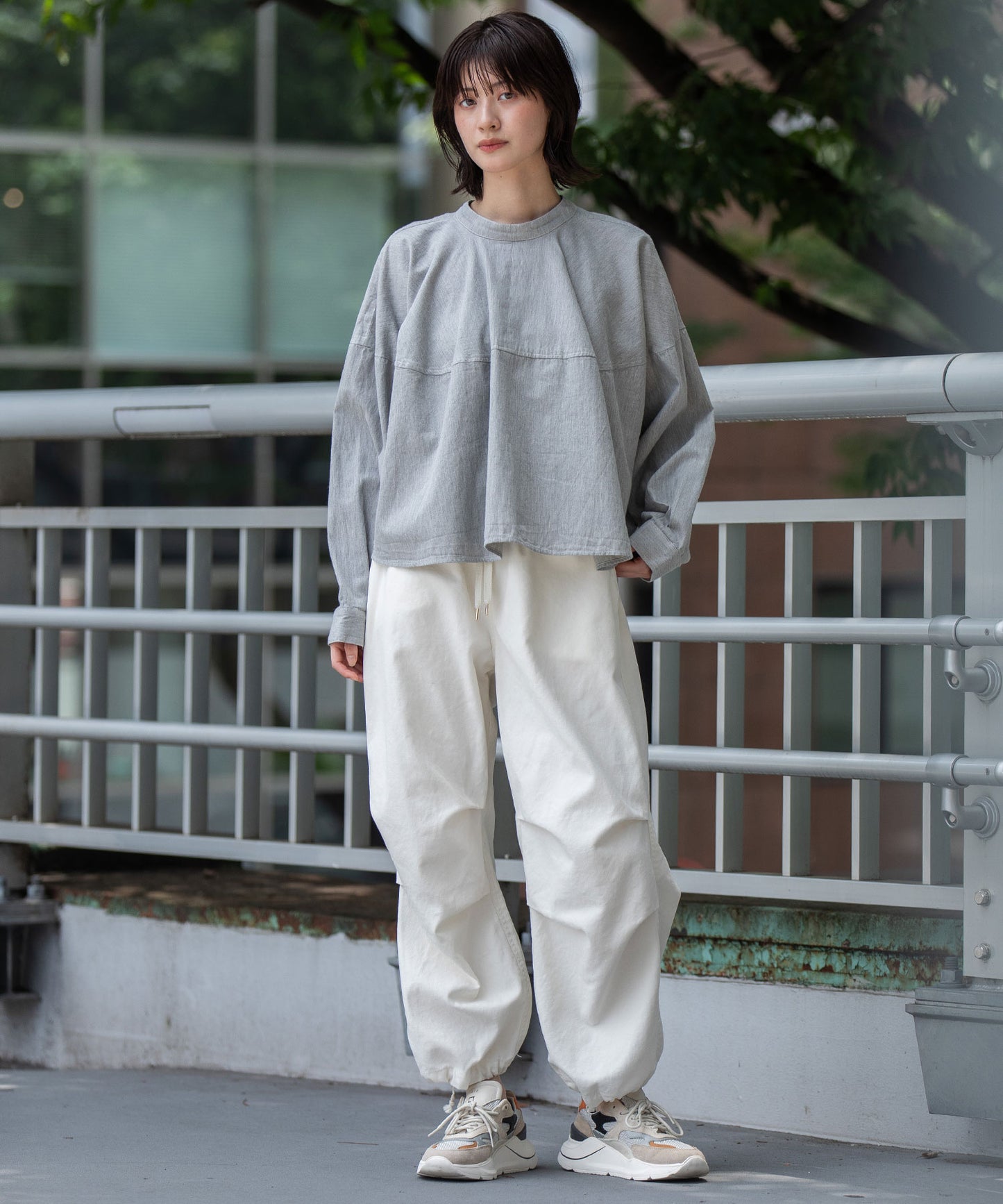 6ozスラブデニム２wayクロップドシャツ