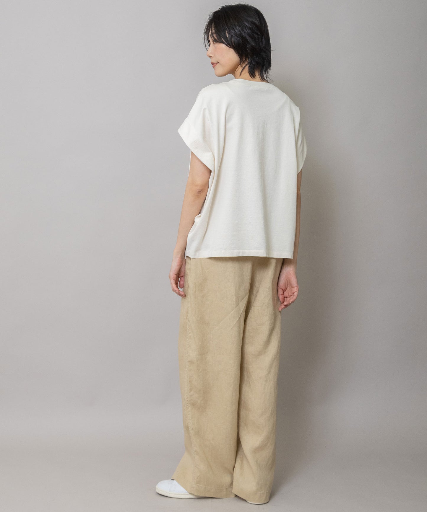 【 NEW COLOR 】"The Plum"ロゴプリントタックスリーブTシャツ