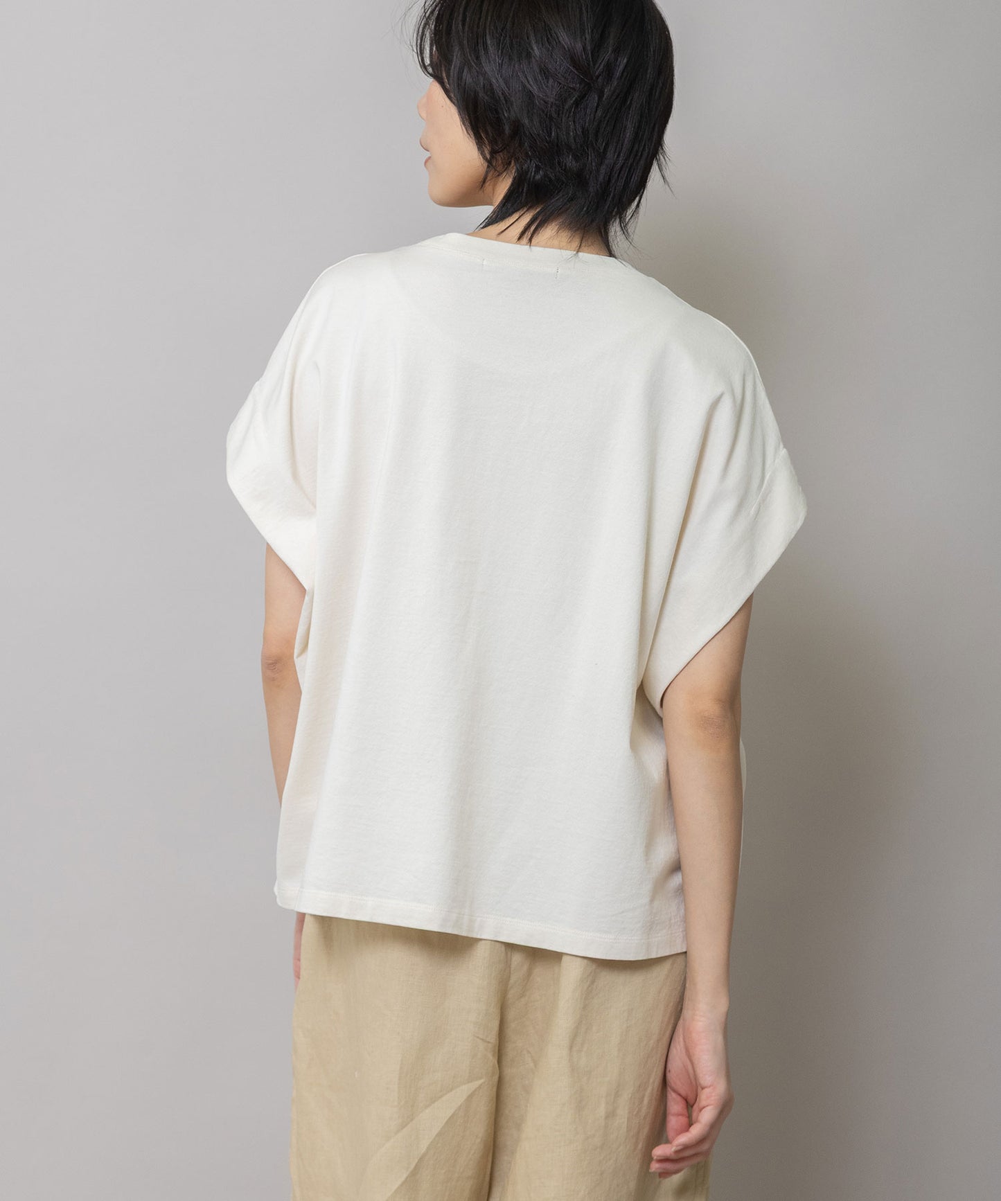 【 NEW COLOR 】"The Plum"ロゴプリントタックスリーブTシャツ
