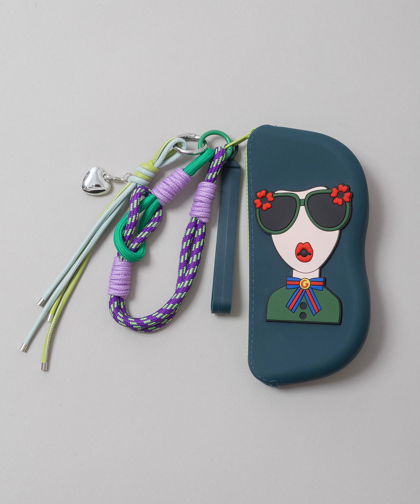 チャーム付きシリコンメガネケース