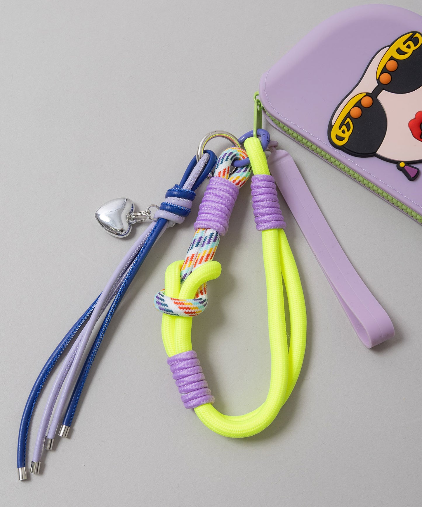 チャーム付きシリコンメガネケース