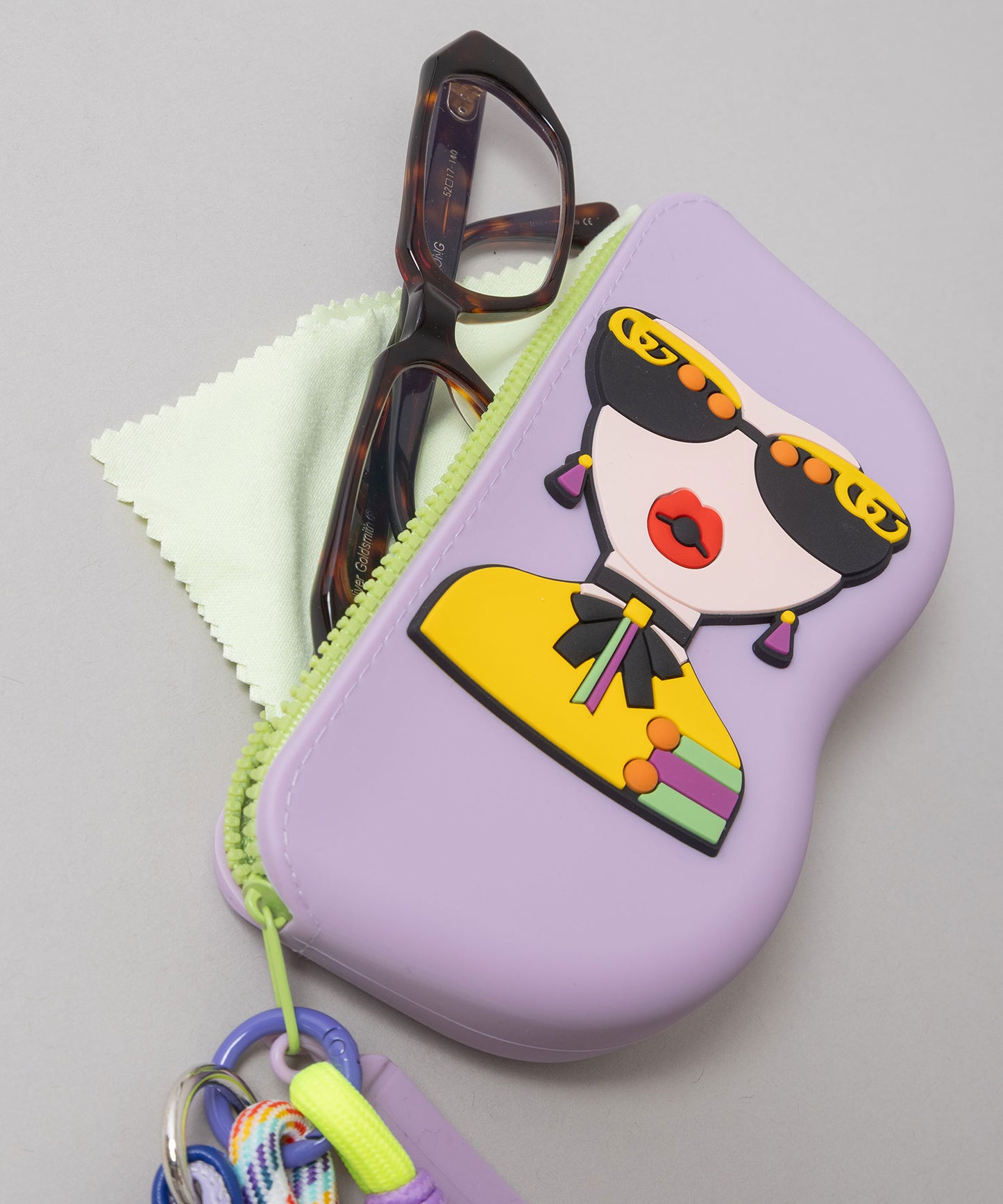 チャーム付きシリコンメガネケース