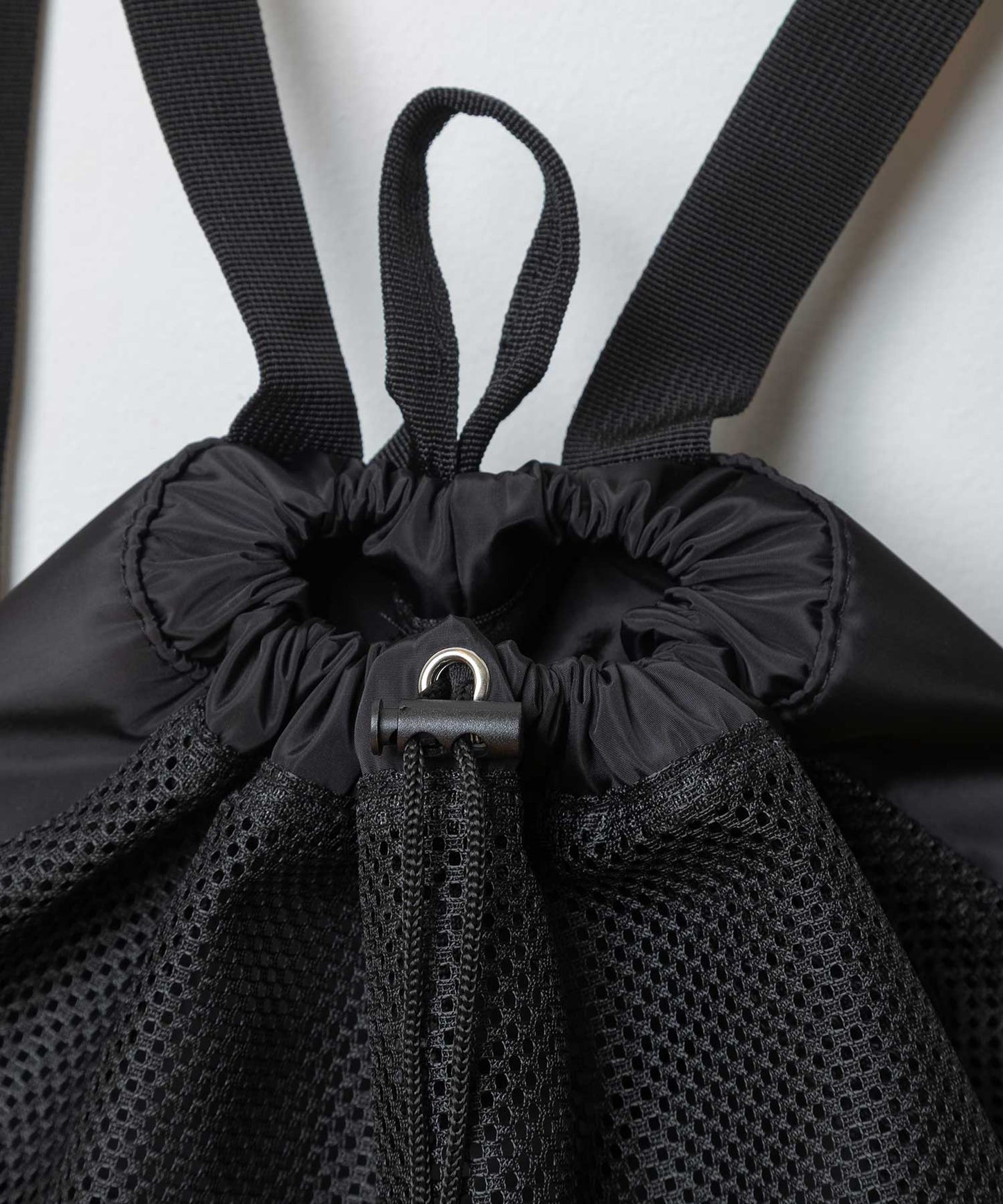 ポリエステルタフタ×メッシュナップザック