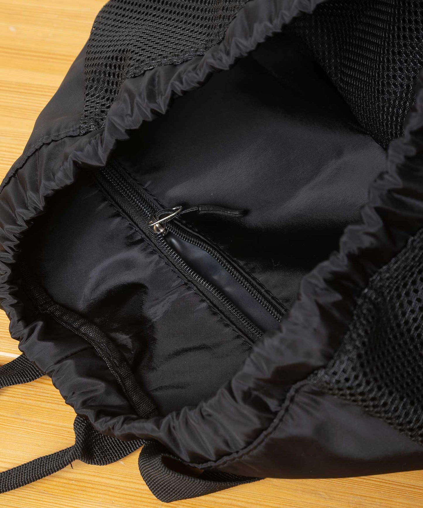 ポリエステルタフタ×メッシュナップザック