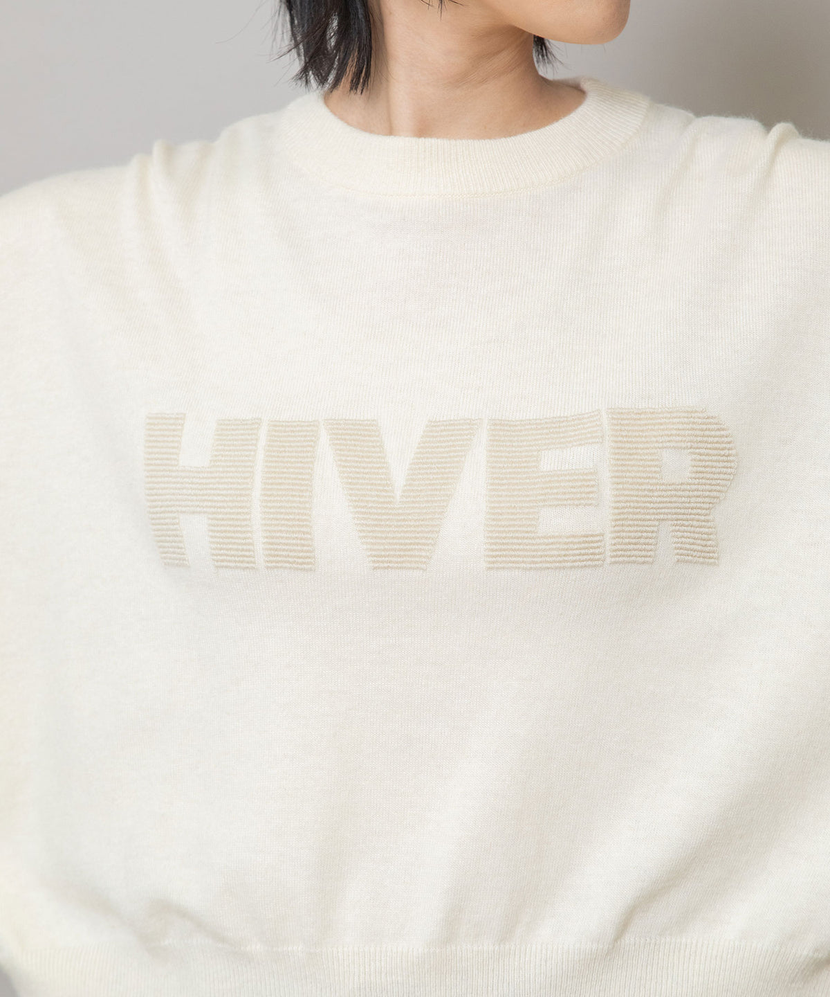メリノウールソフトジャージ ロゴ刺繍プルオーバー
