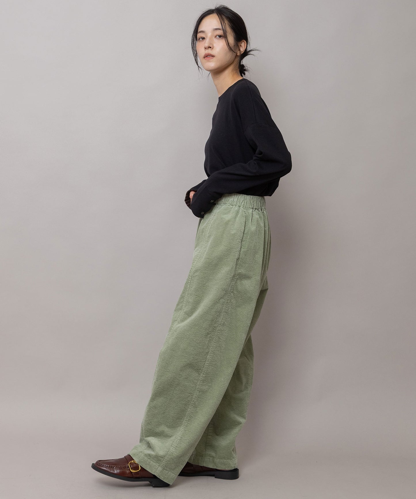 9ウェルソフトコーデュロイ バレルパンツ