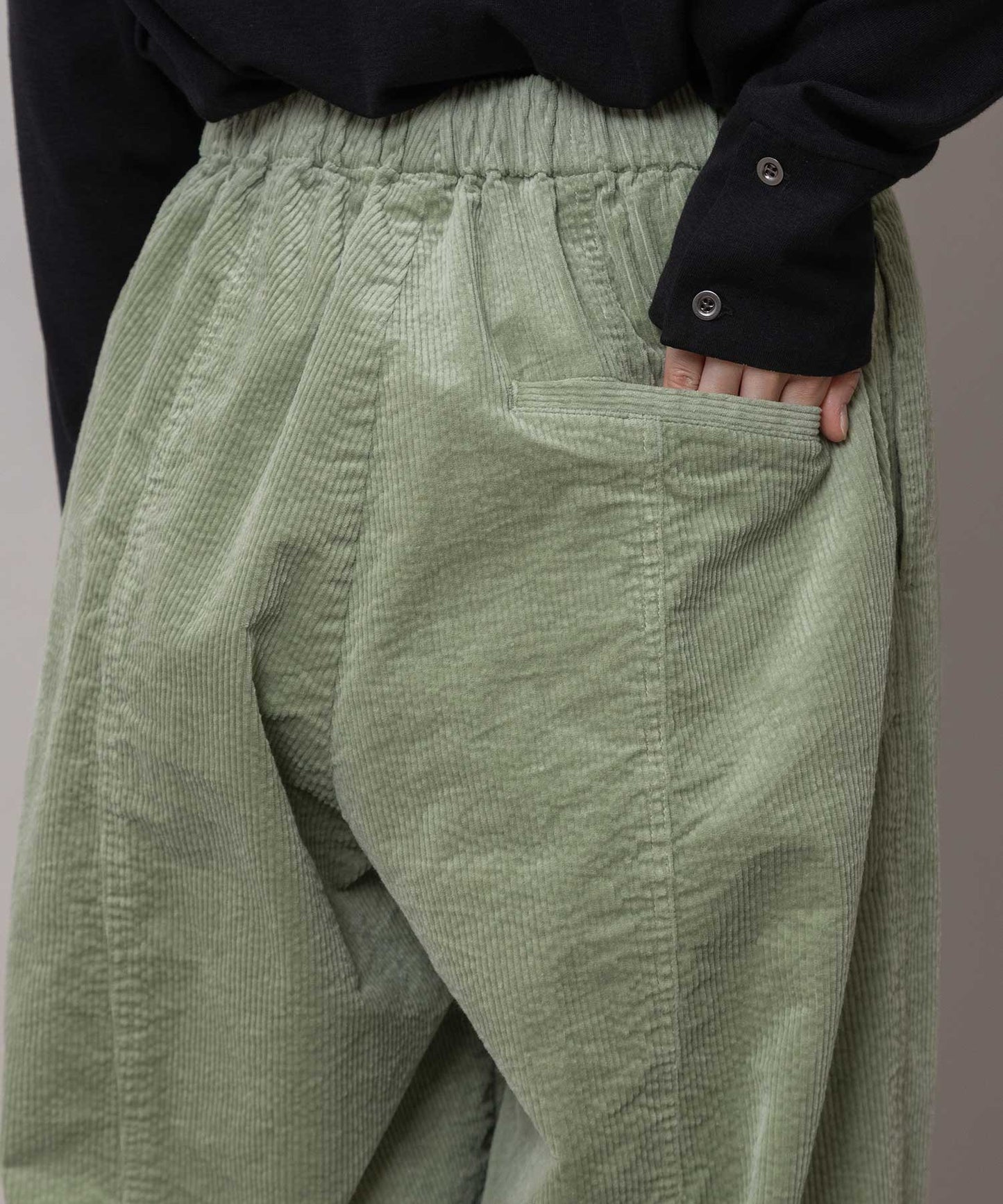 9ウェルソフトコーデュロイ バレルパンツ
