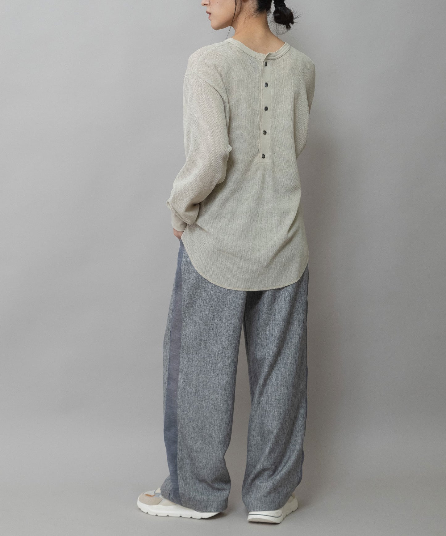 【速乾性】シアーワッフルバックヘンリーネックプルオーバー