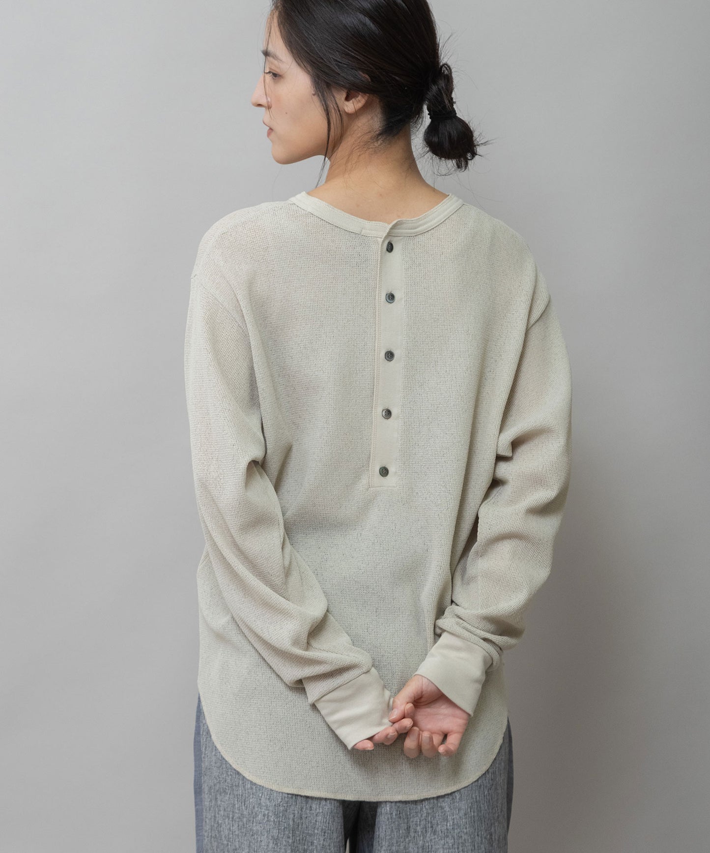 【速乾性】シアーワッフルバックヘンリーネックプルオーバー