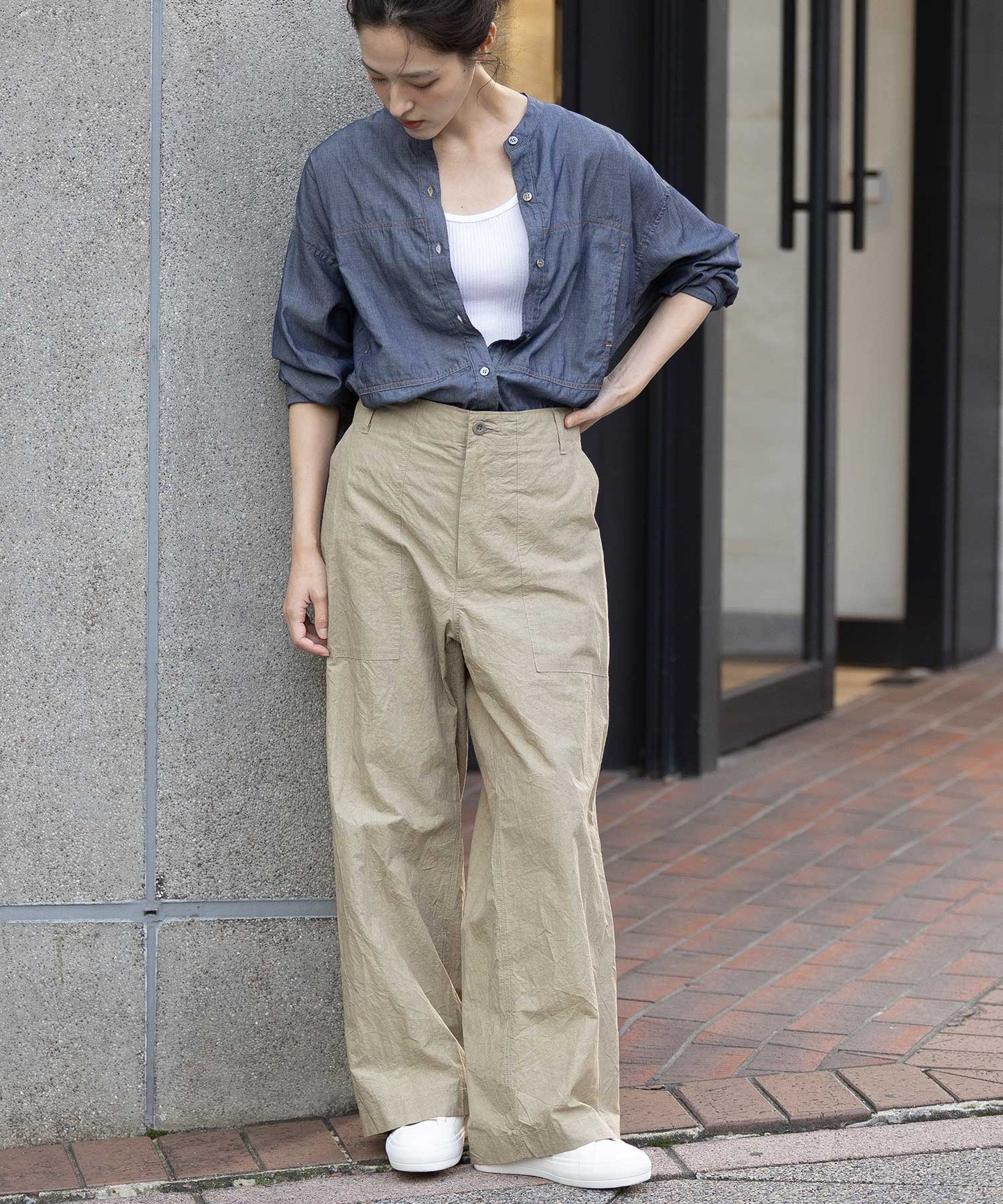 【速乾性】【通気性】2.25ozシアーデニムバンドカラーシャツ