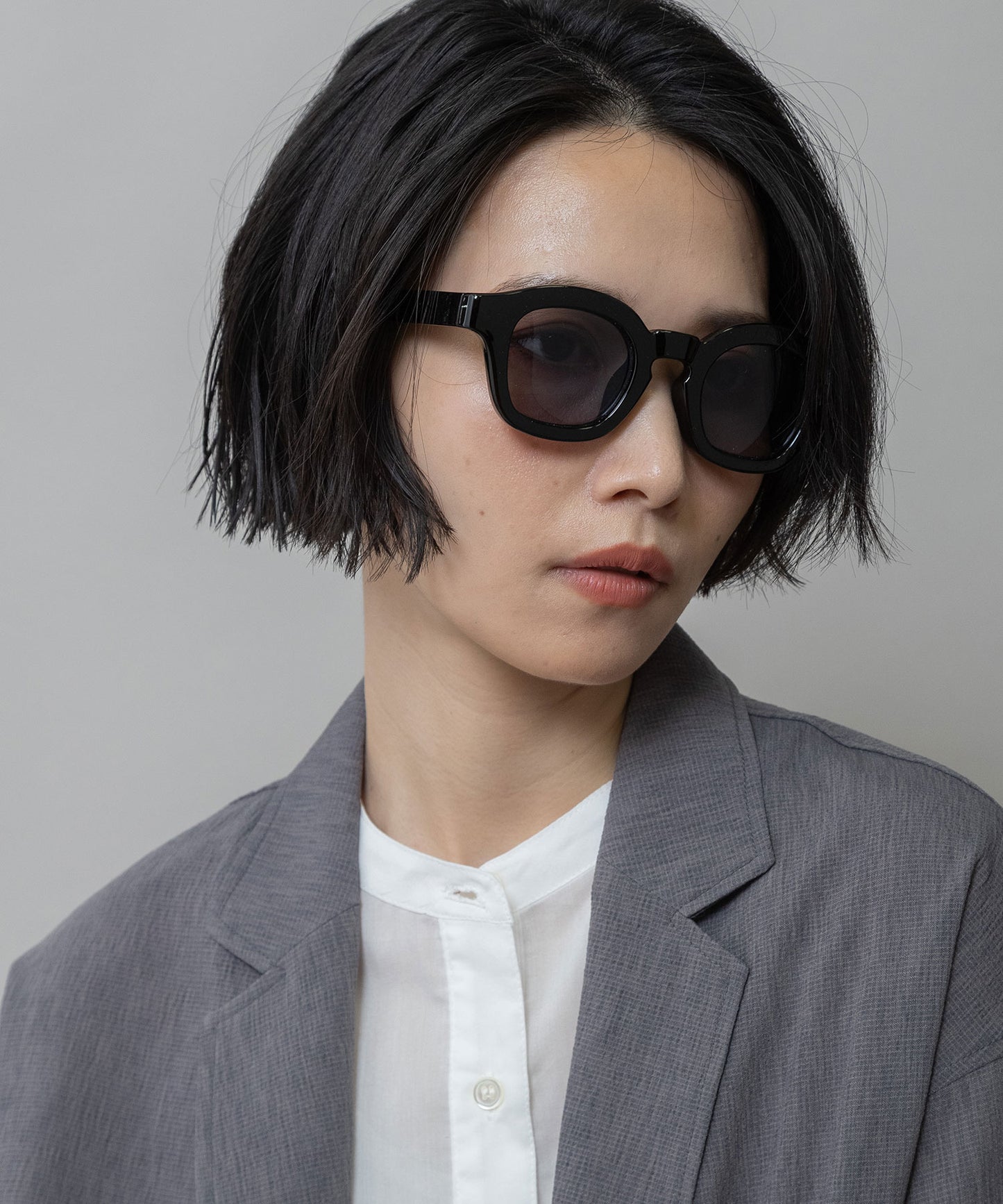 シックボストンフレームサングラス