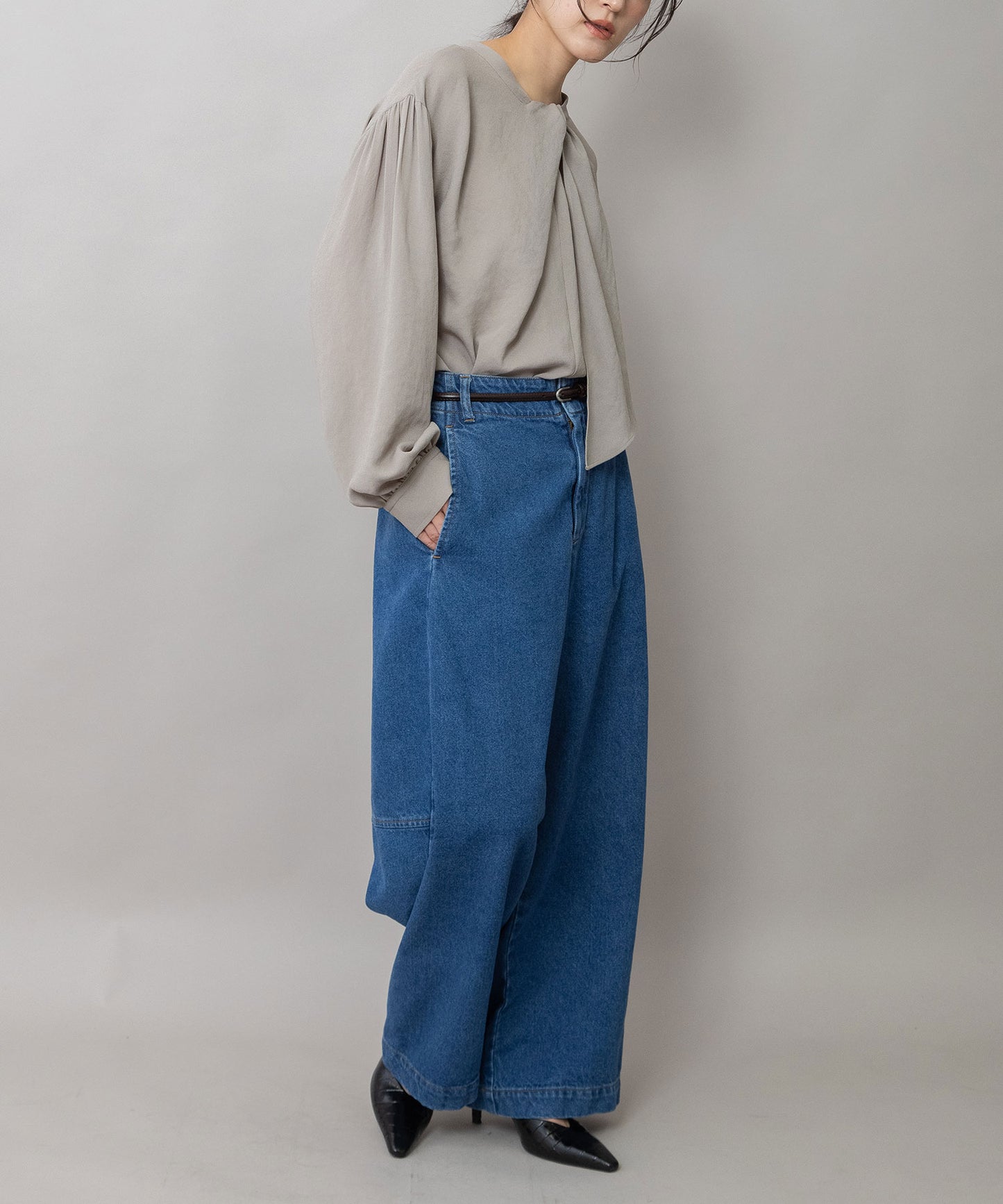 11ozオープンエンドデニム バレルパンツ