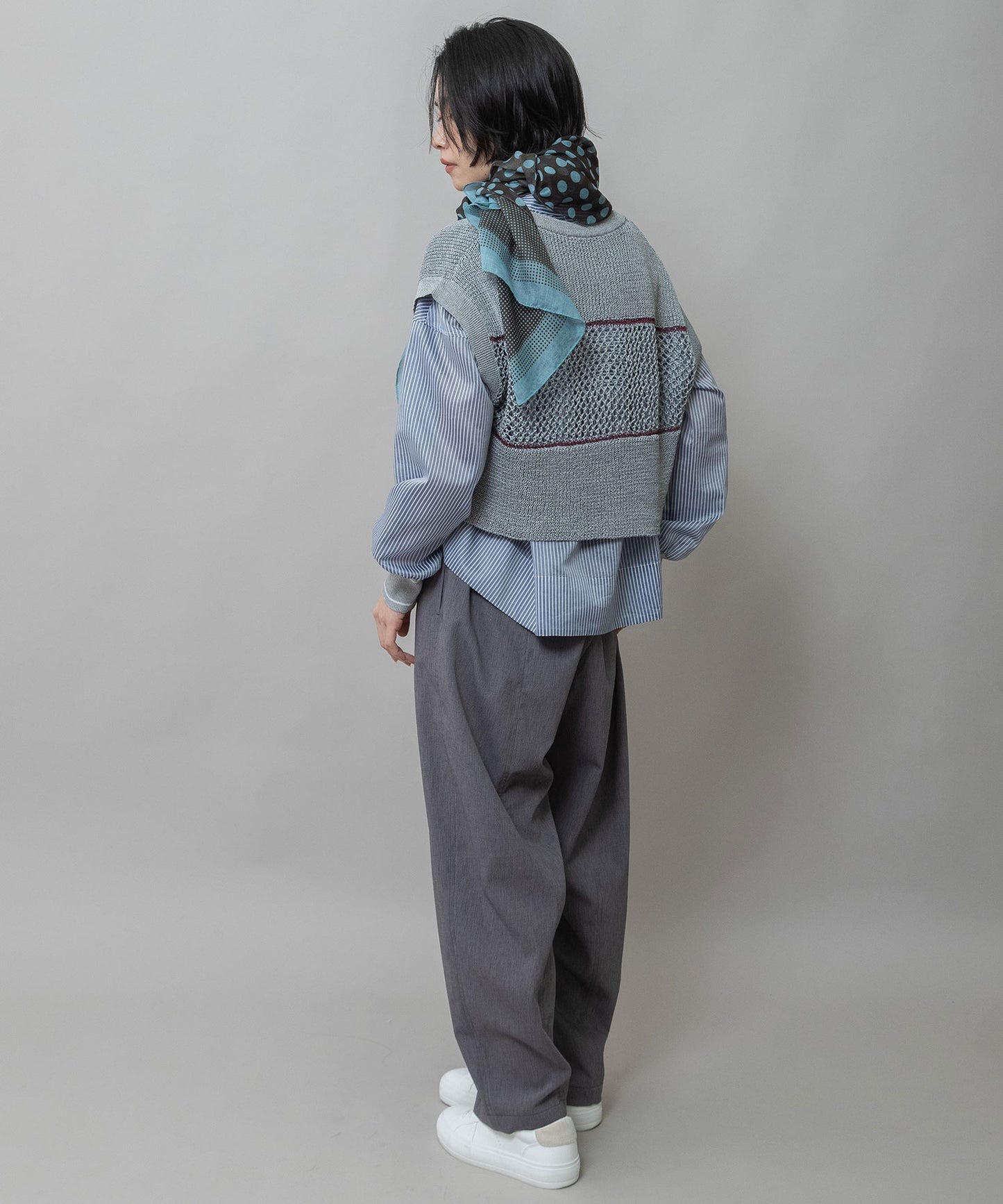 ドット柄ストール