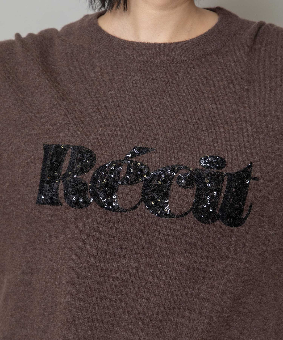 メリノウールソフトジャージ　スパンコール刺繍プルオーバー