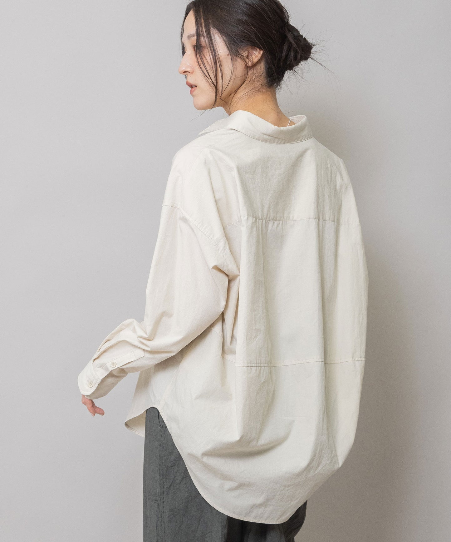 【定番】コットンブロードバックコクーンシャツ