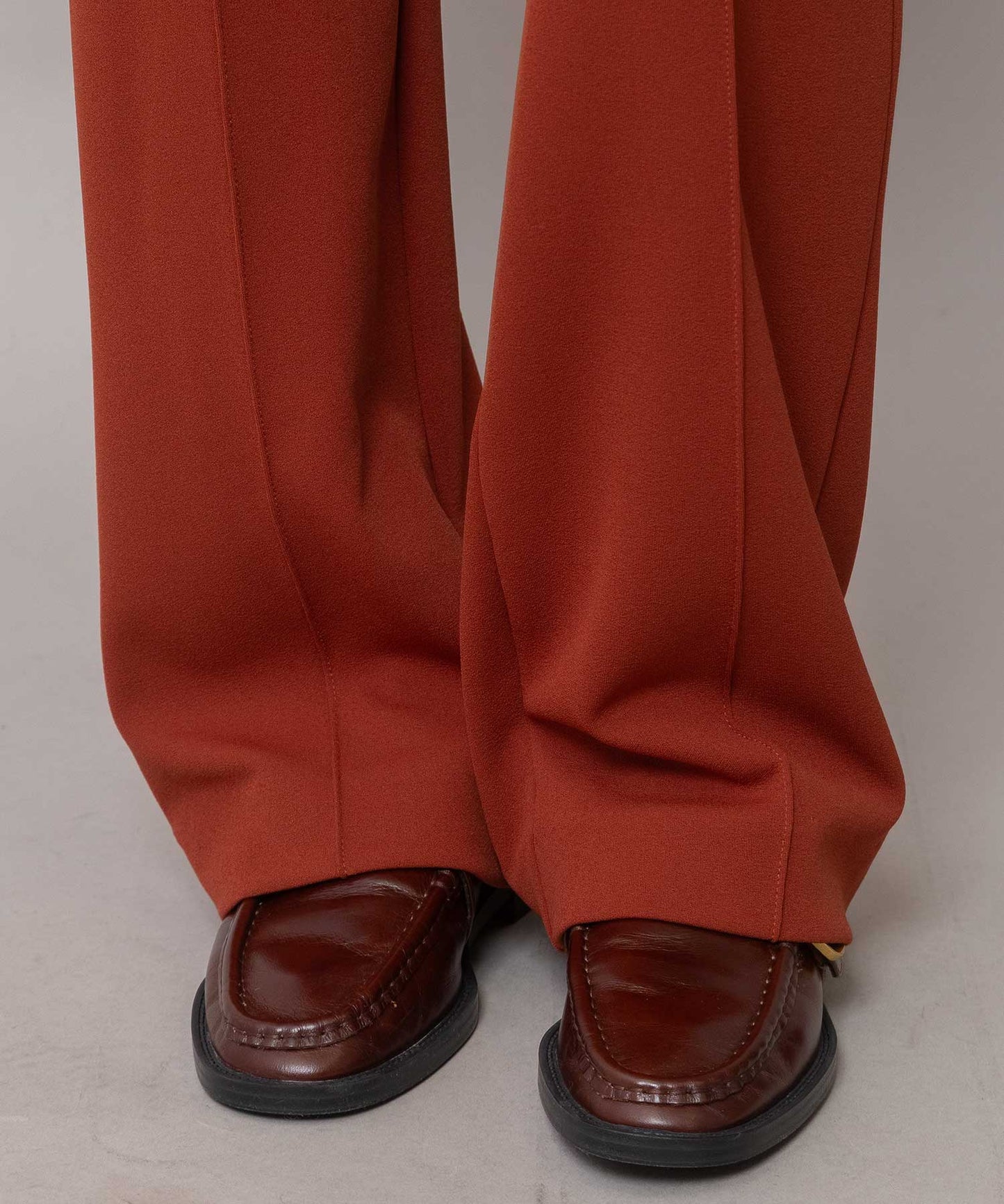 ストレッチジョーゼット センタープリーツパンツ