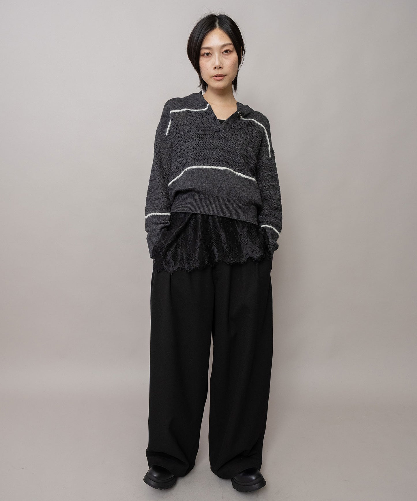 透かし編みニット×モヘア ヘンリーネックプルオーバー