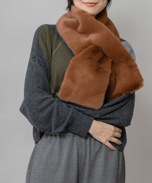 フェイクファーマフラー