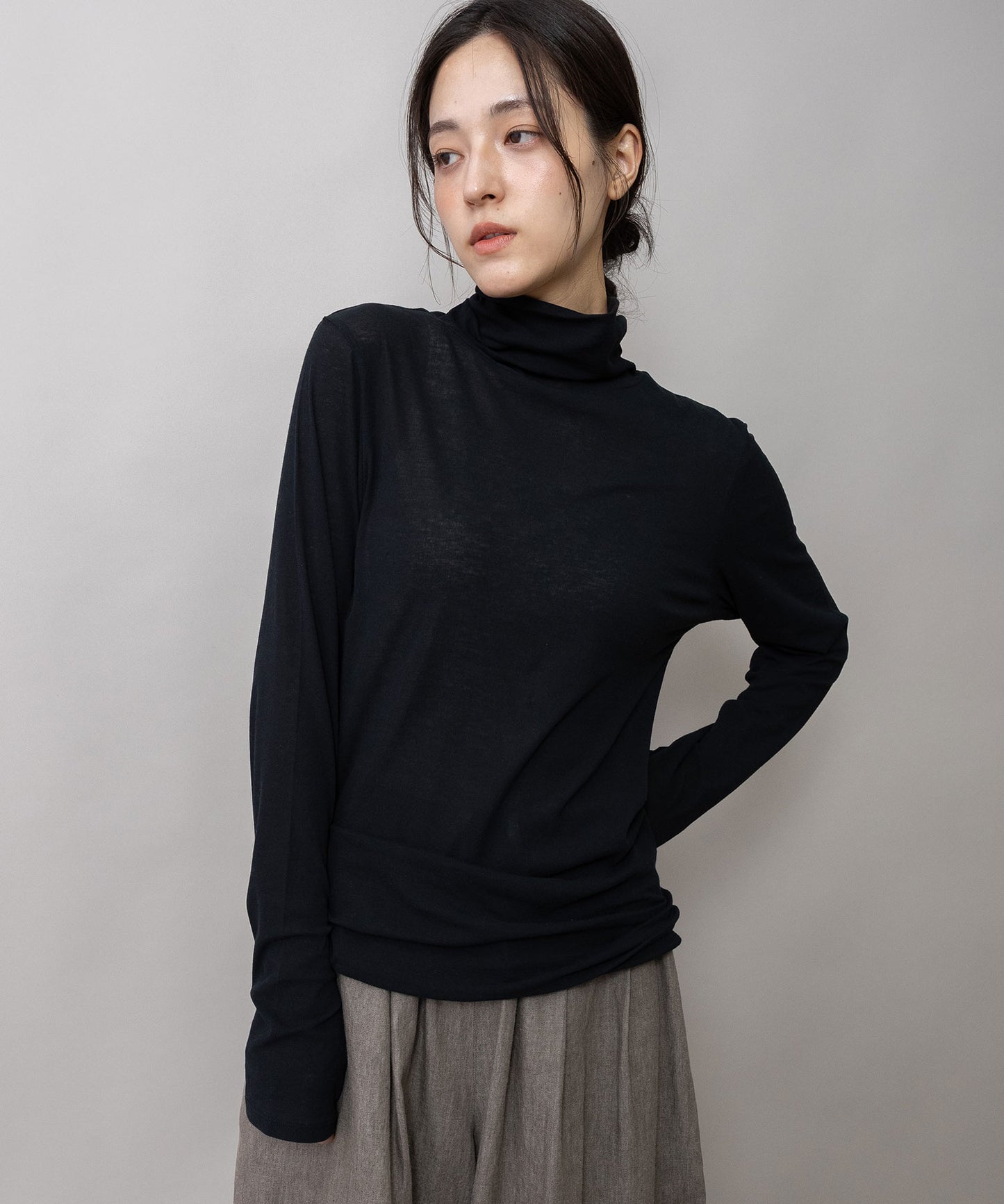 【定番】シアーストレッチリブタートルネックプルオーバー