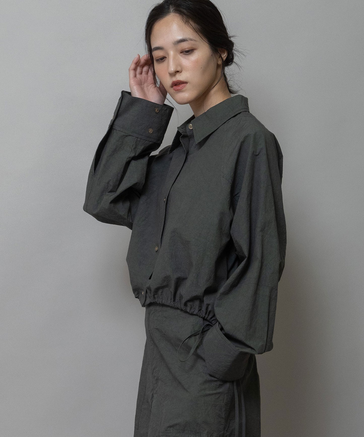 コットンリネンタイプライタークロップドシャツ