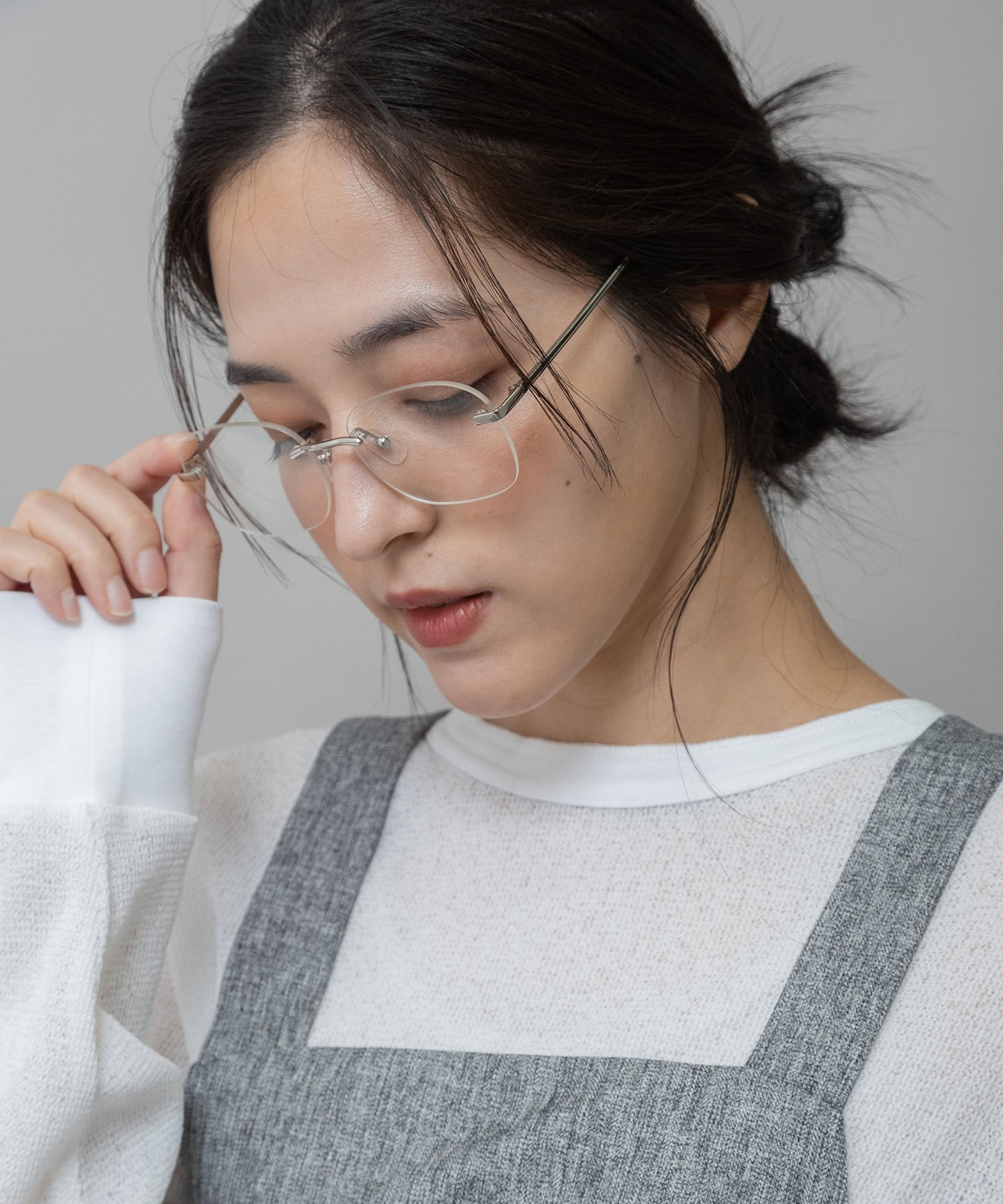 リムレススクエア伊達メガネ