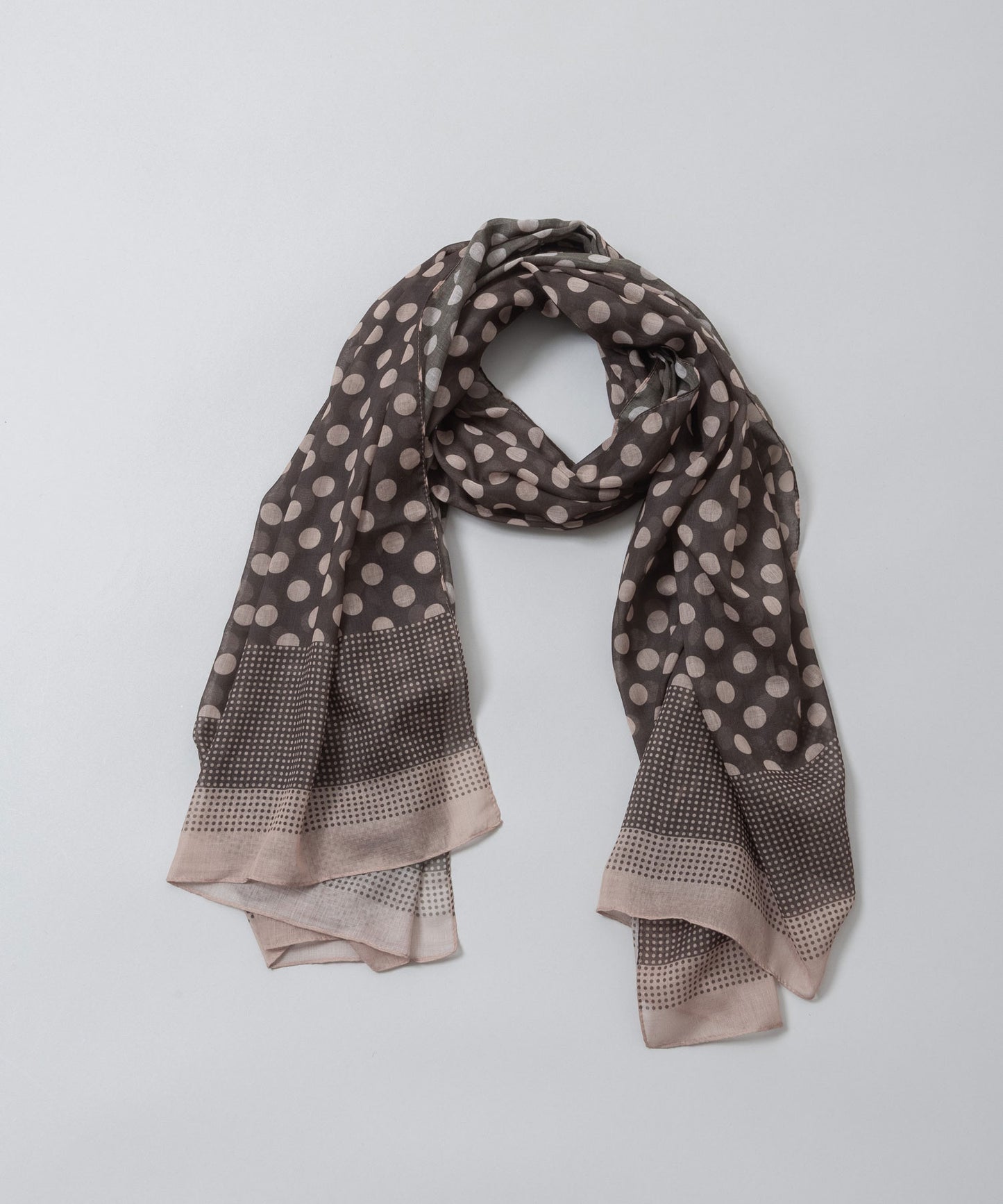 ドット柄ストール