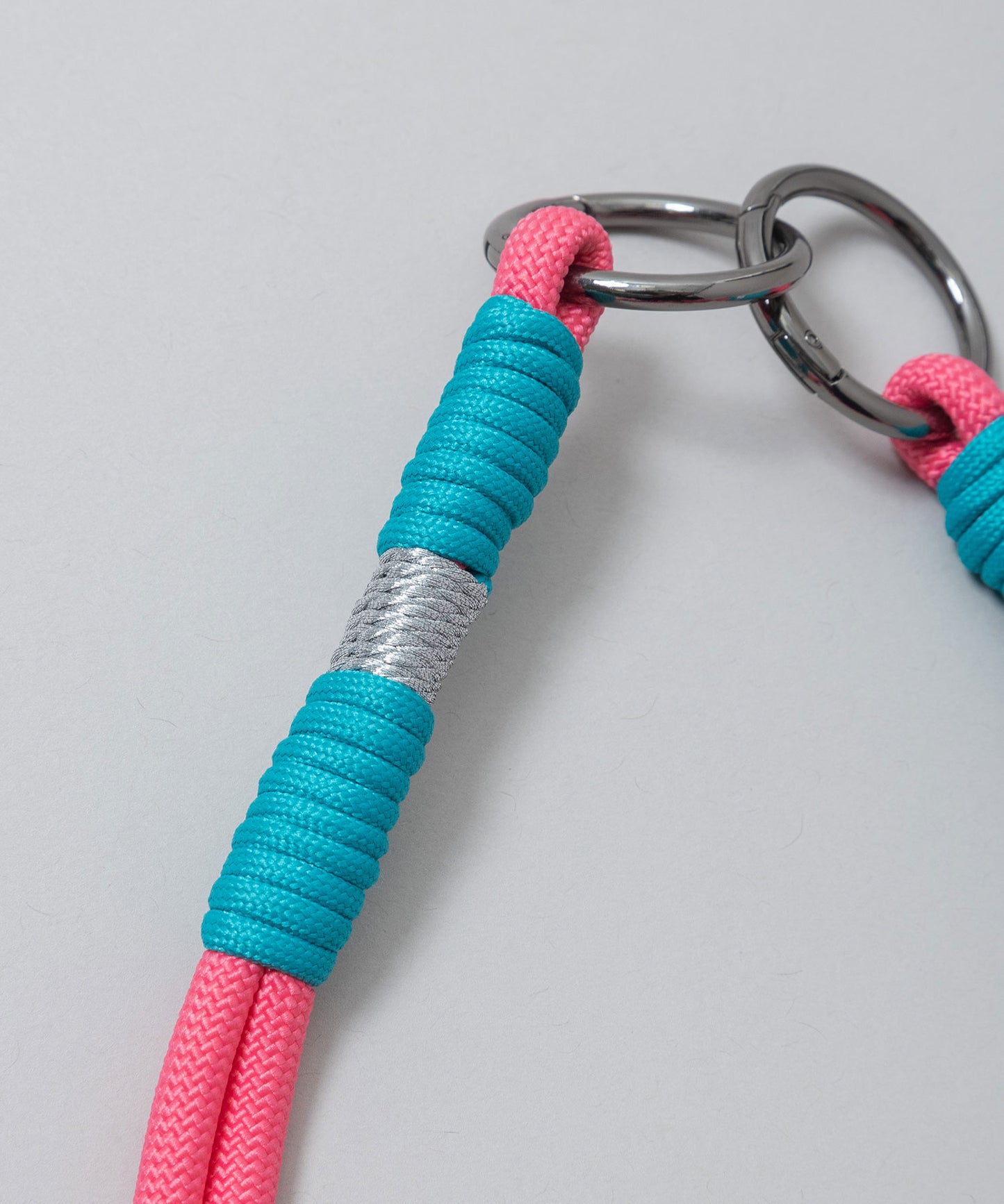 カラフルパラコードチャーム