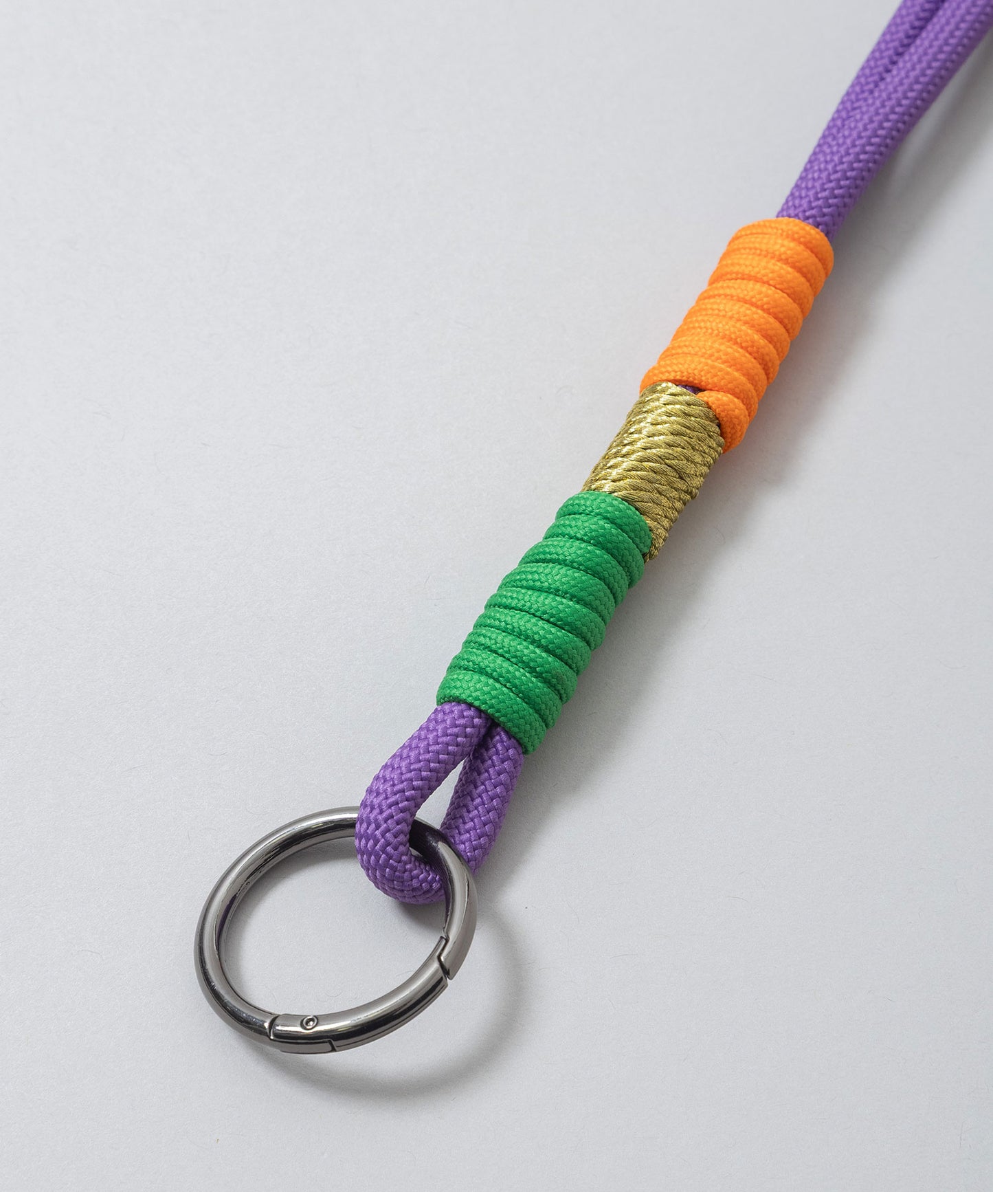 カラフルパラコードチャーム