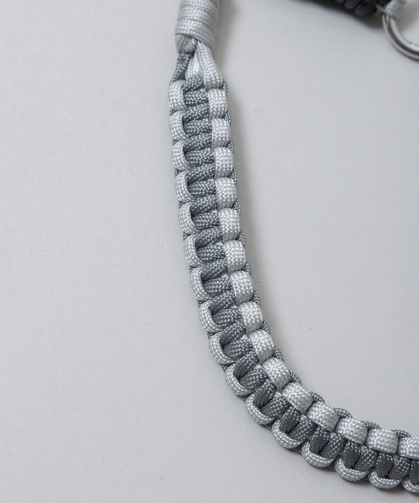 カラフルパラコードチャーム