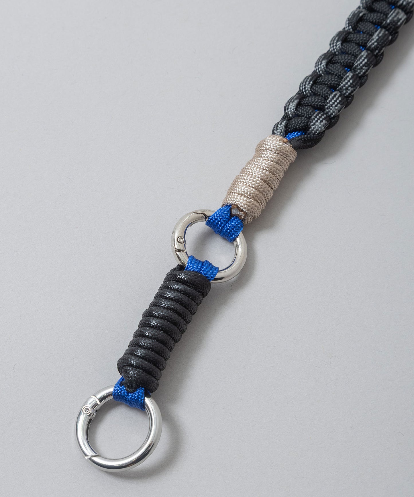 カラフルパラコードチャーム