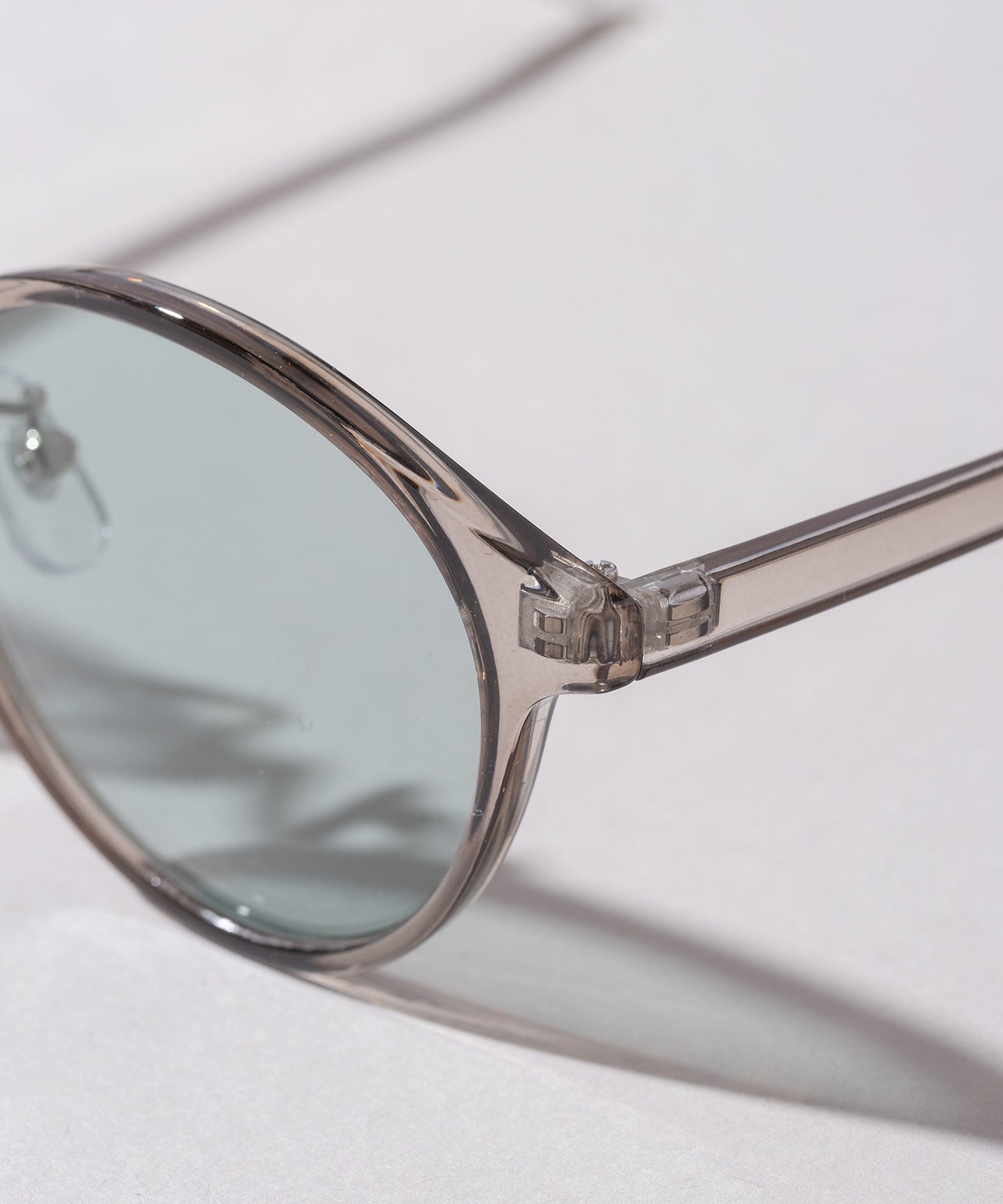 シンボストンフレームサングラス