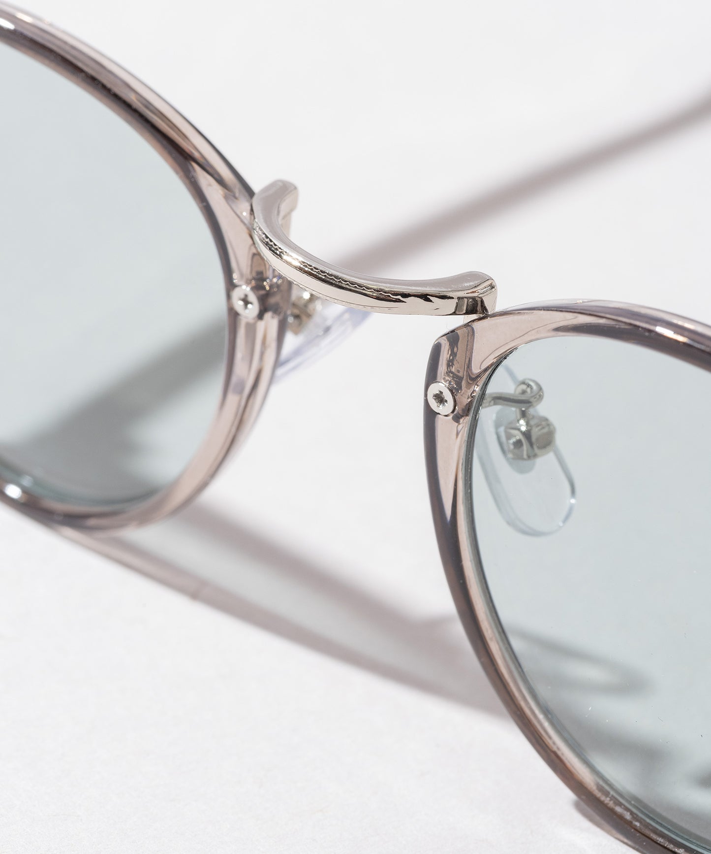 シンボストンフレームサングラス