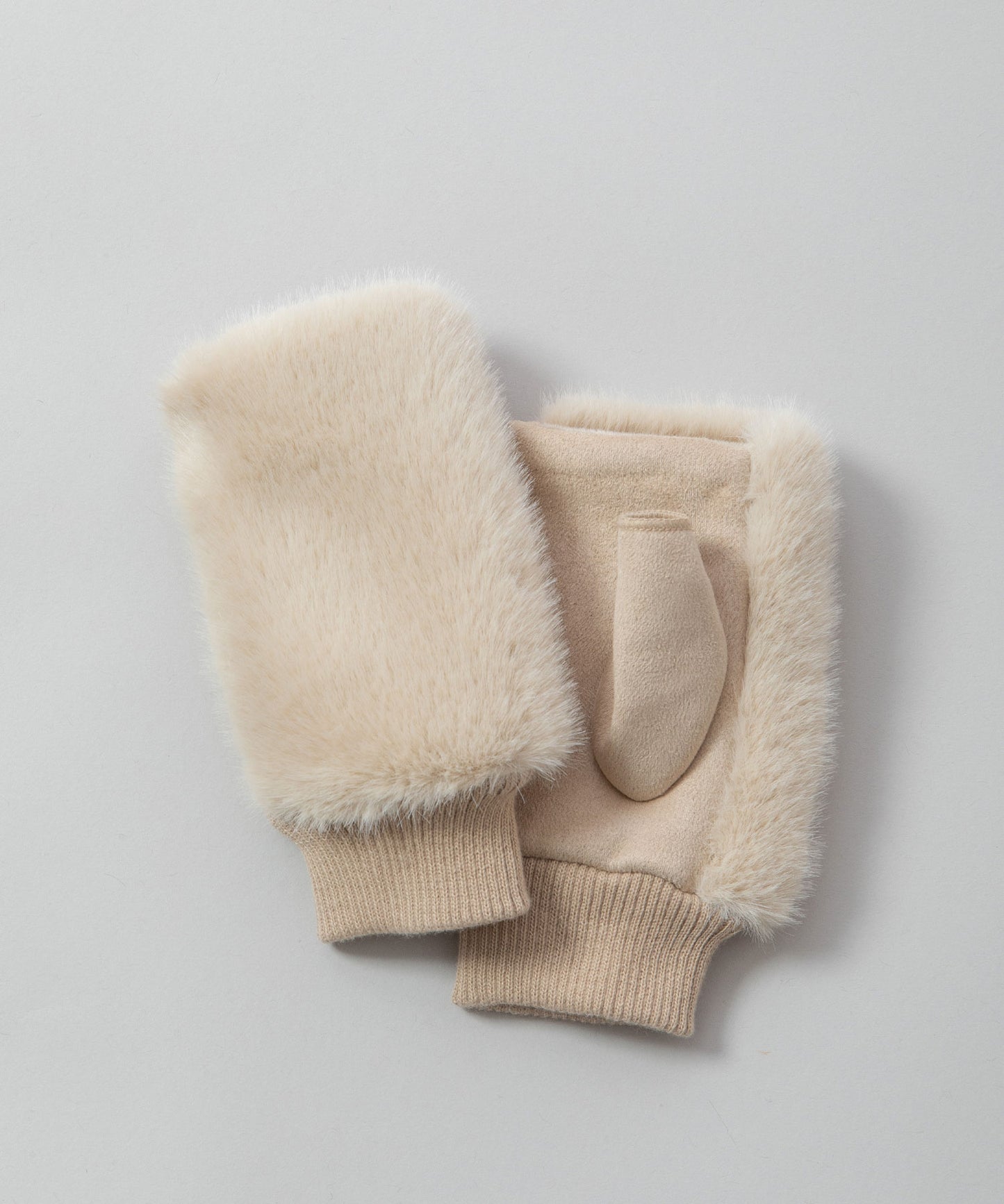 フェイクファーハンドウォーマー