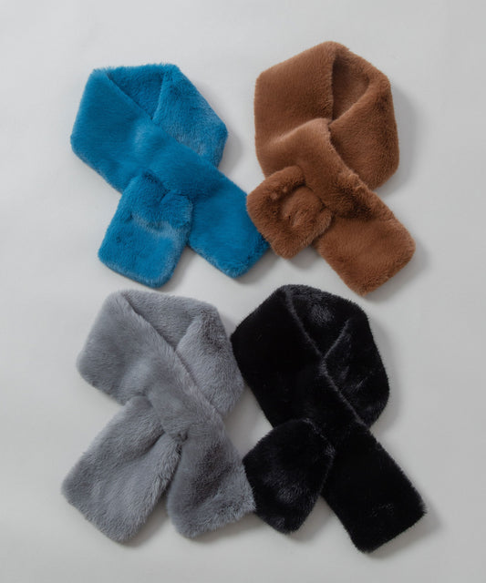 フェイクファーショートマフラー